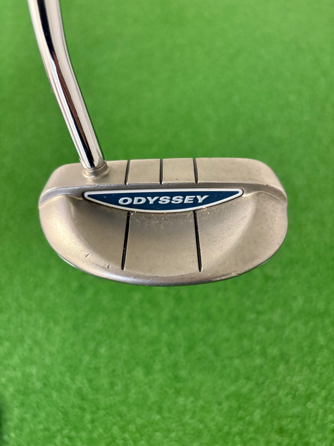 Odyssey White Hot RX Rossie (33")