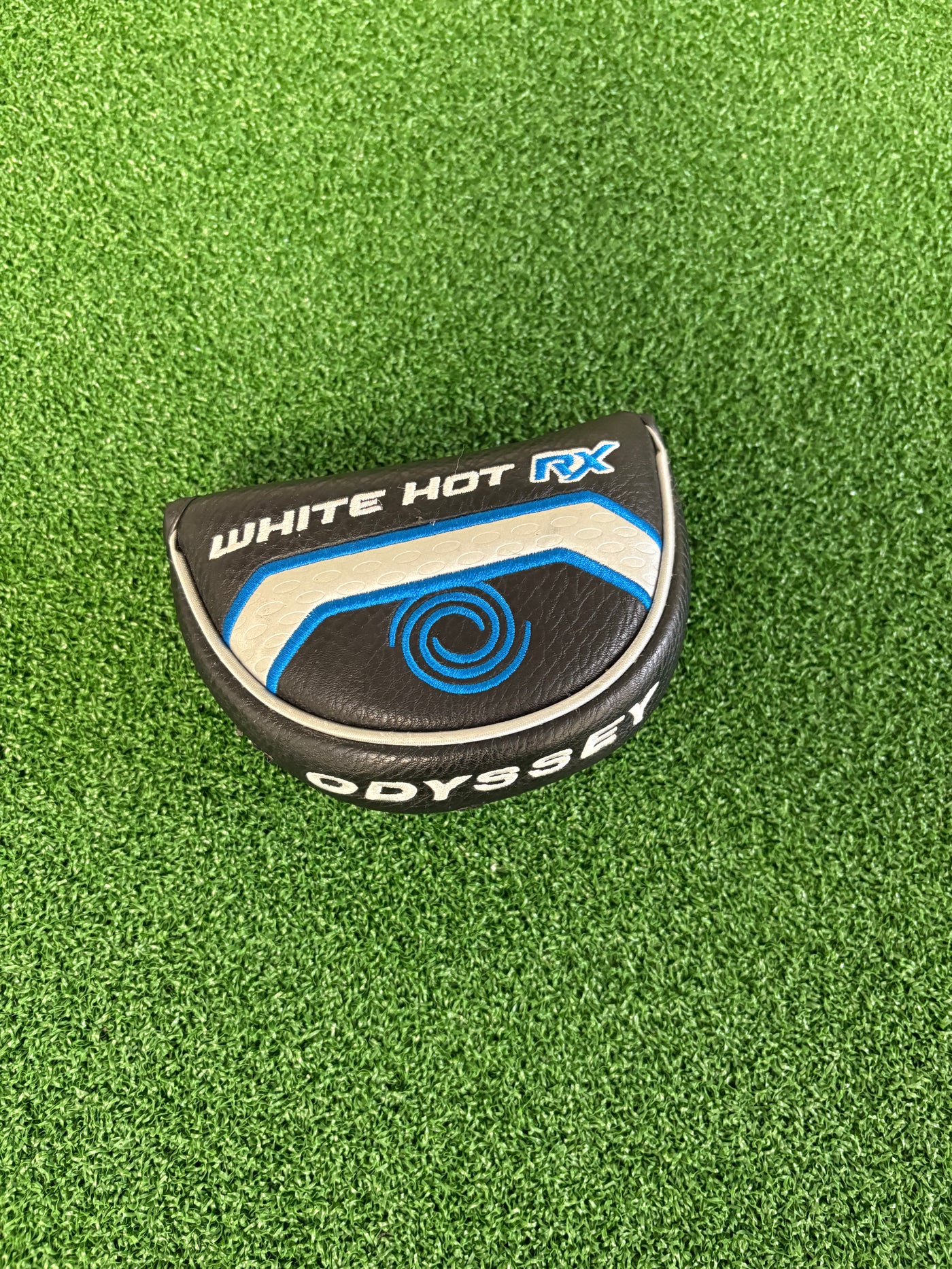 Odyssey White Hot RX Rossie (33")