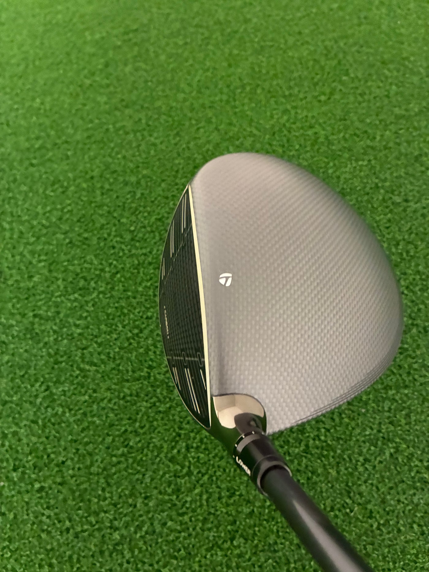 Taylormade Qi35 10.5* (Stiff)