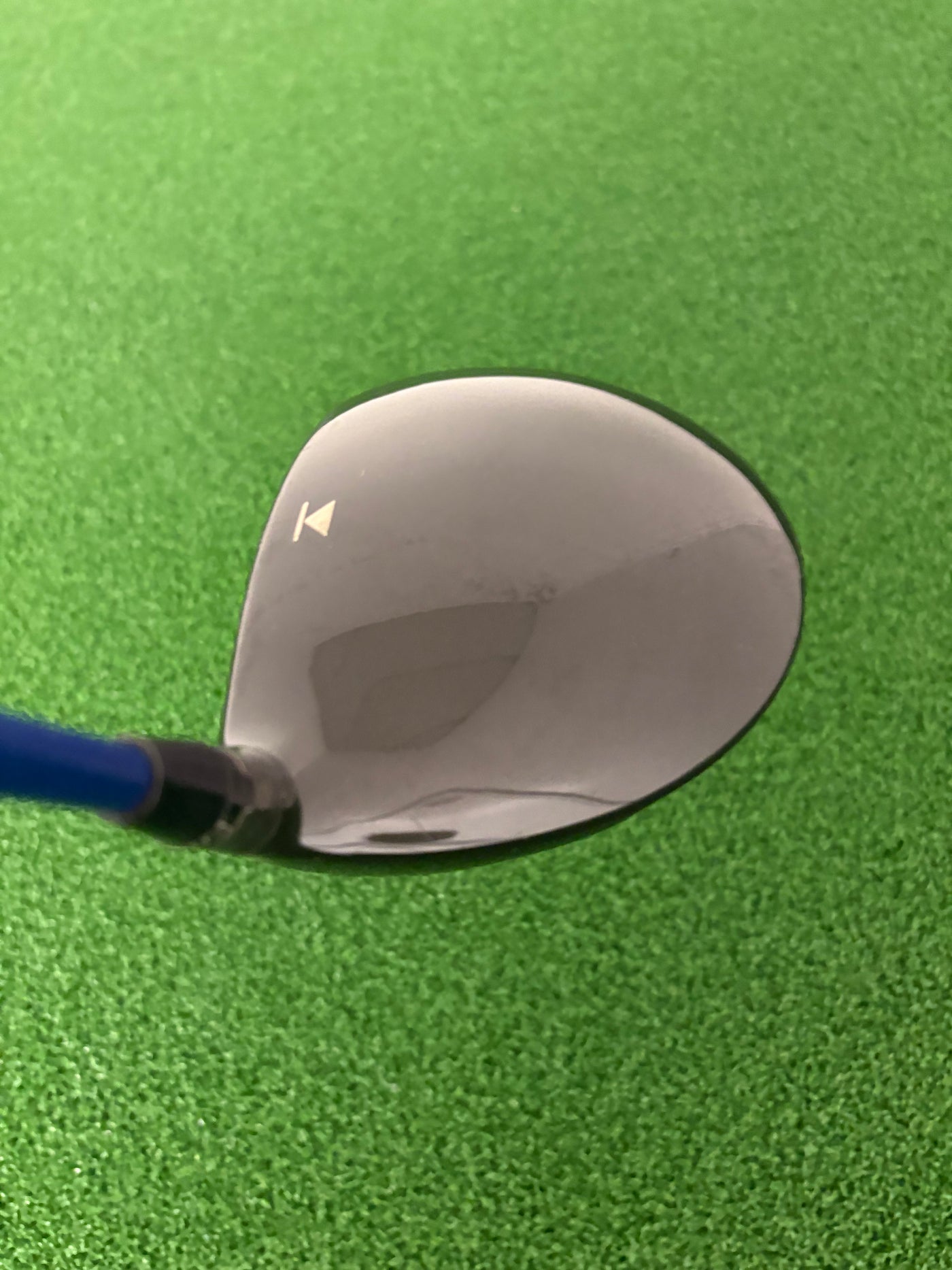 Titleist 913D3 9.5* (Stiff)