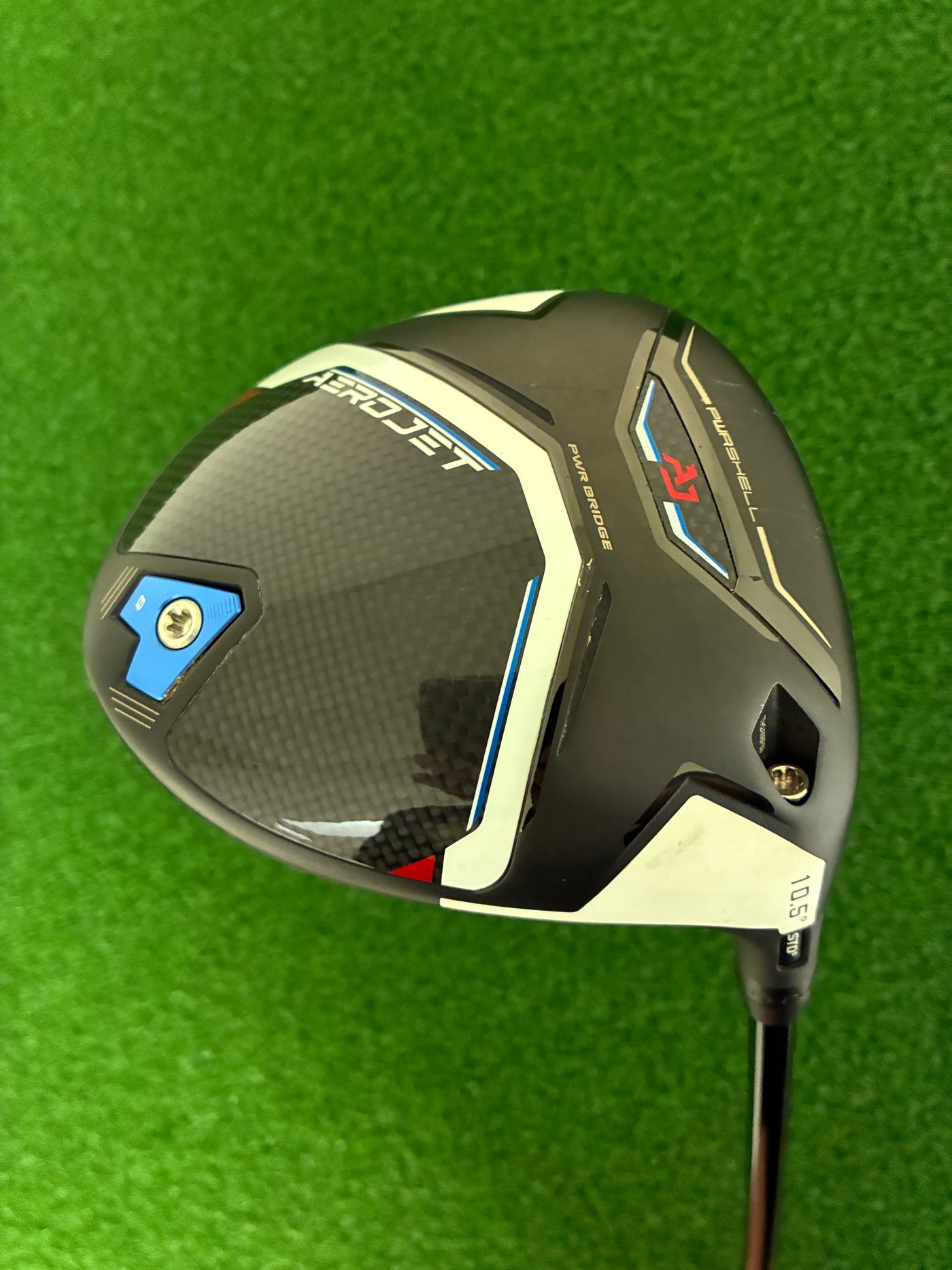 Cobra Aerojet 10.5* (Regular)