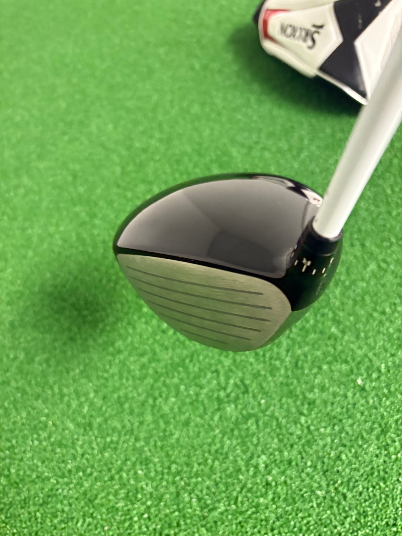 Srixon Z-525 9.5* (Stiff)