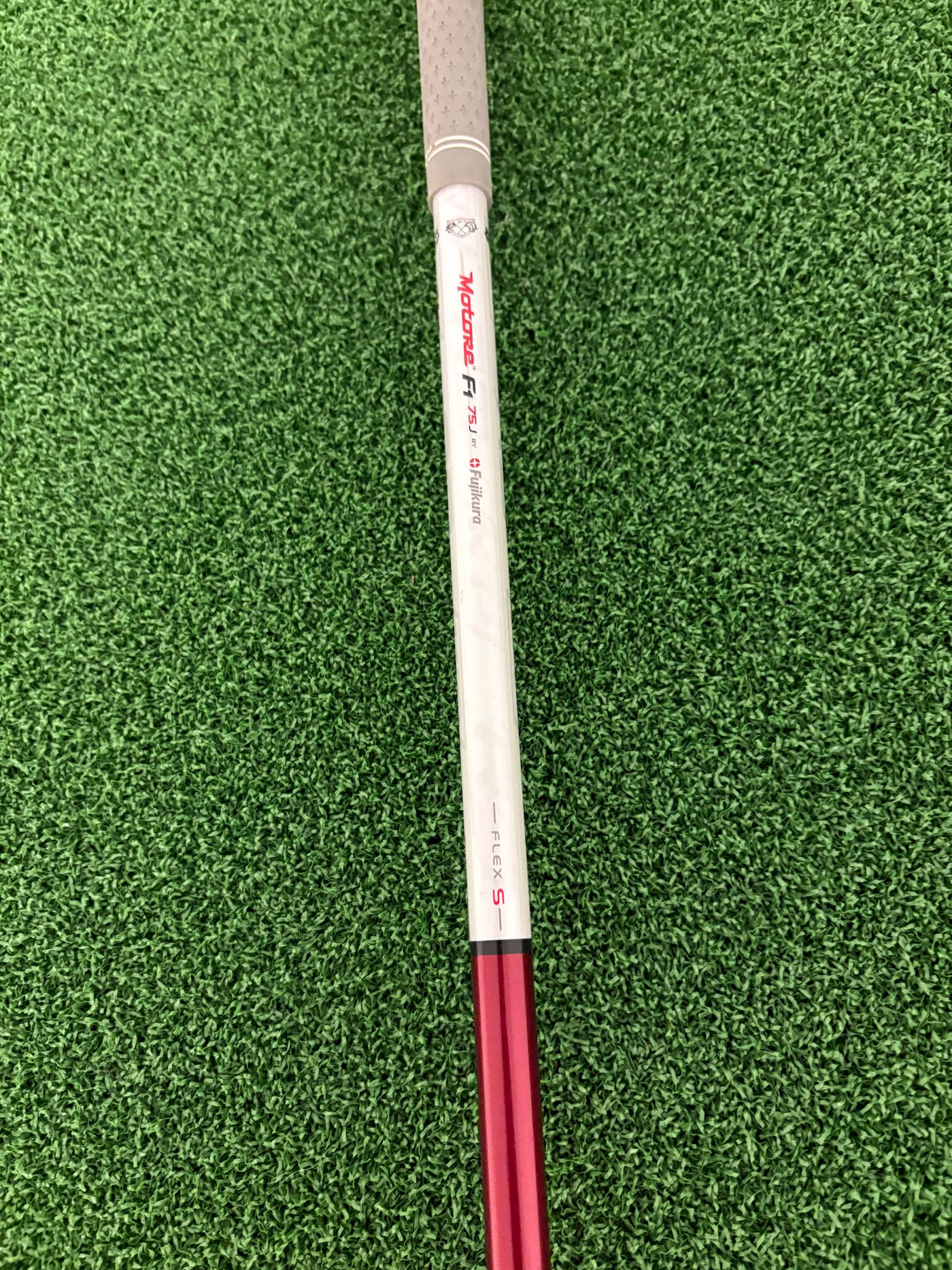 Taylormade R9 15* 3 Wood (Stiff)
