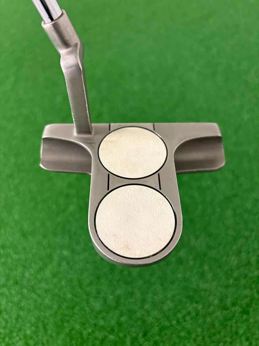Odyssey White Steel 2-Ball Blade (34")
