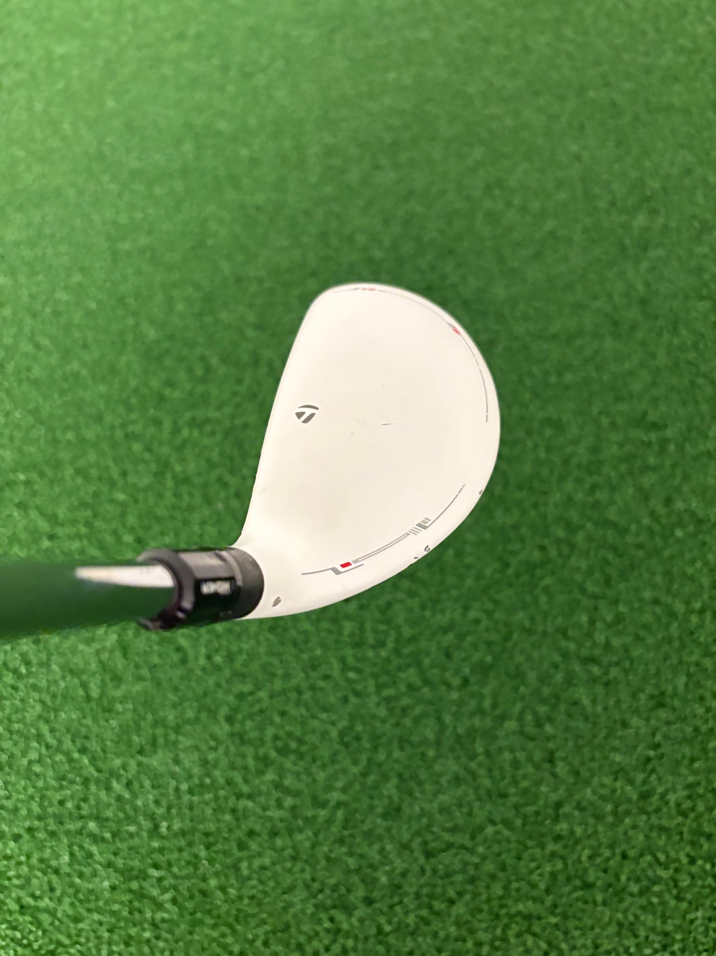 Taylormade Rescue 21* 4 Hybrid (Stiff)