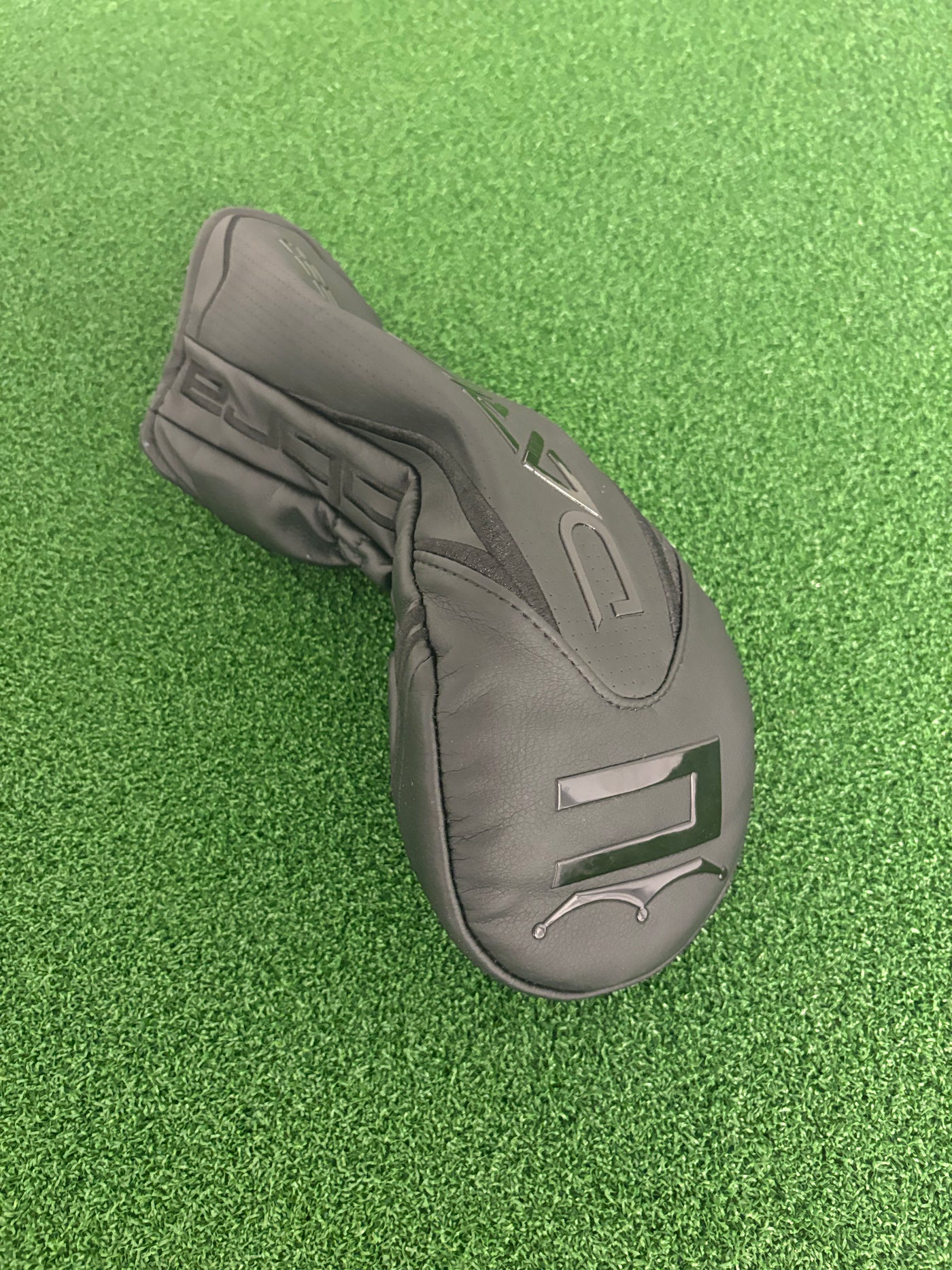 Cobra Dark Speed LS 10.5* (Stiff)
