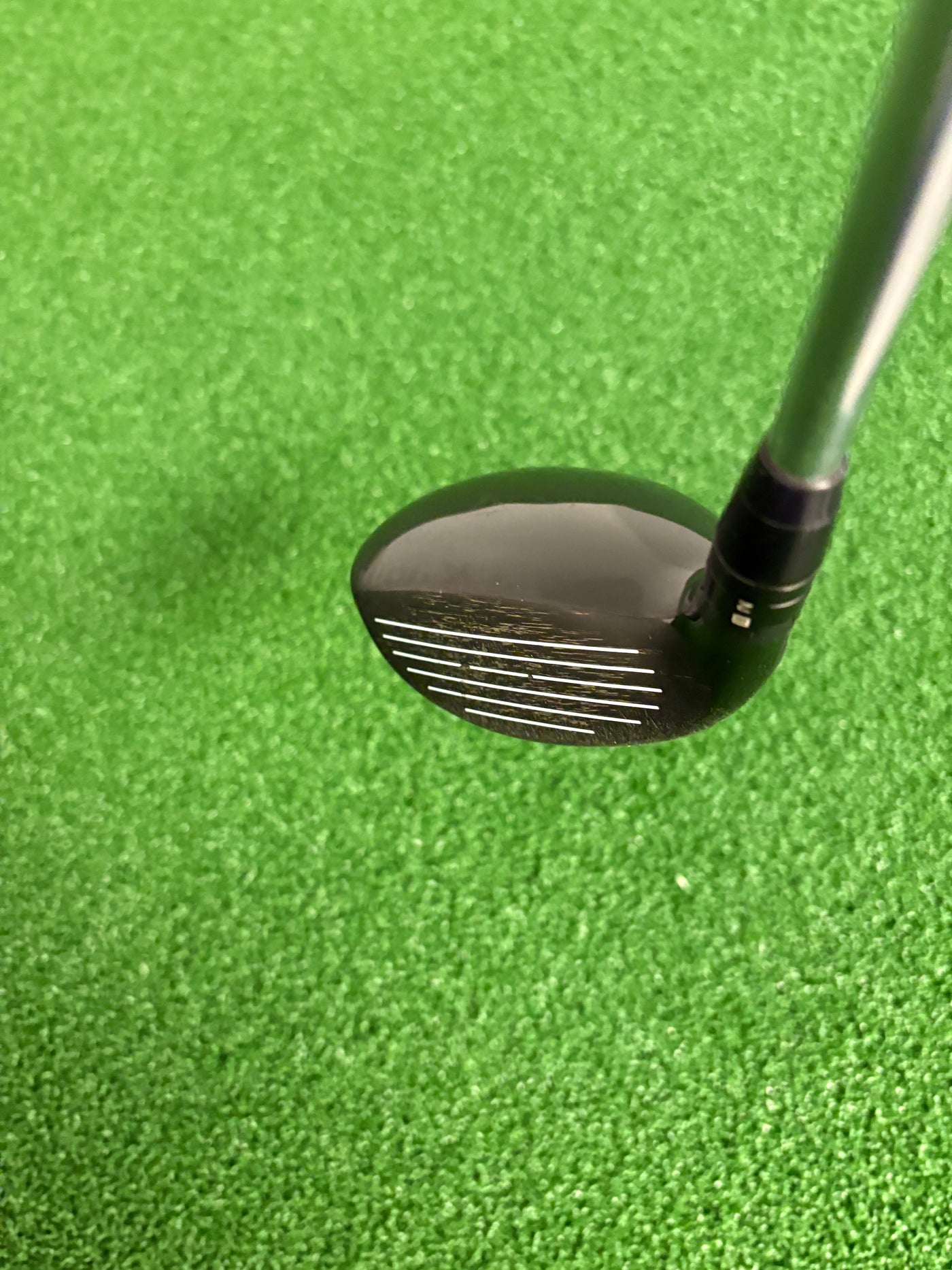 Titleist 818H1 23* 4 Hybrid (Stiff)