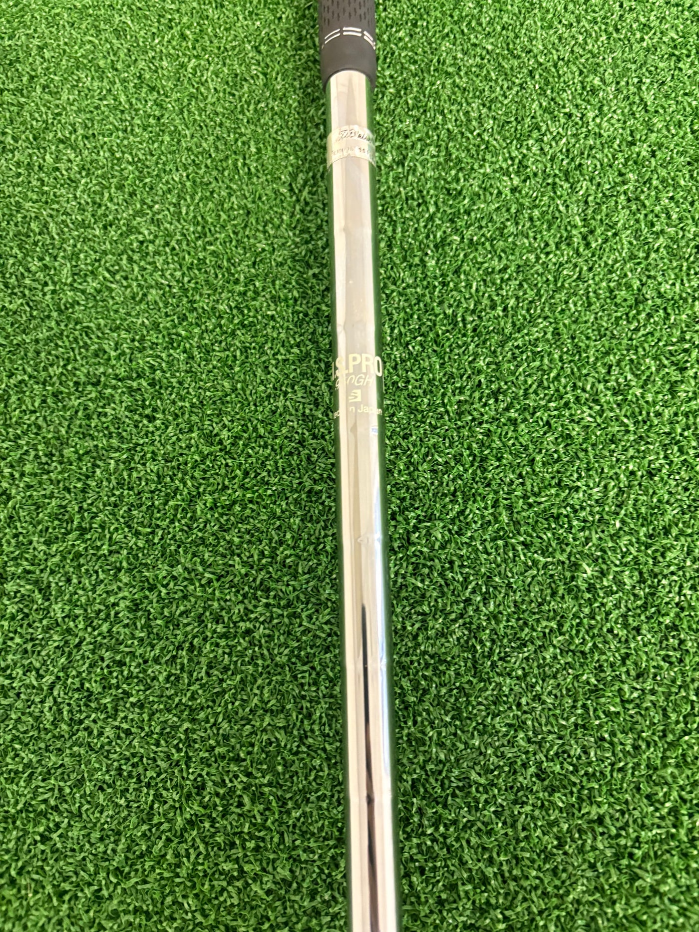 Titleist 818H1 23* 4 Hybrid (Stiff)