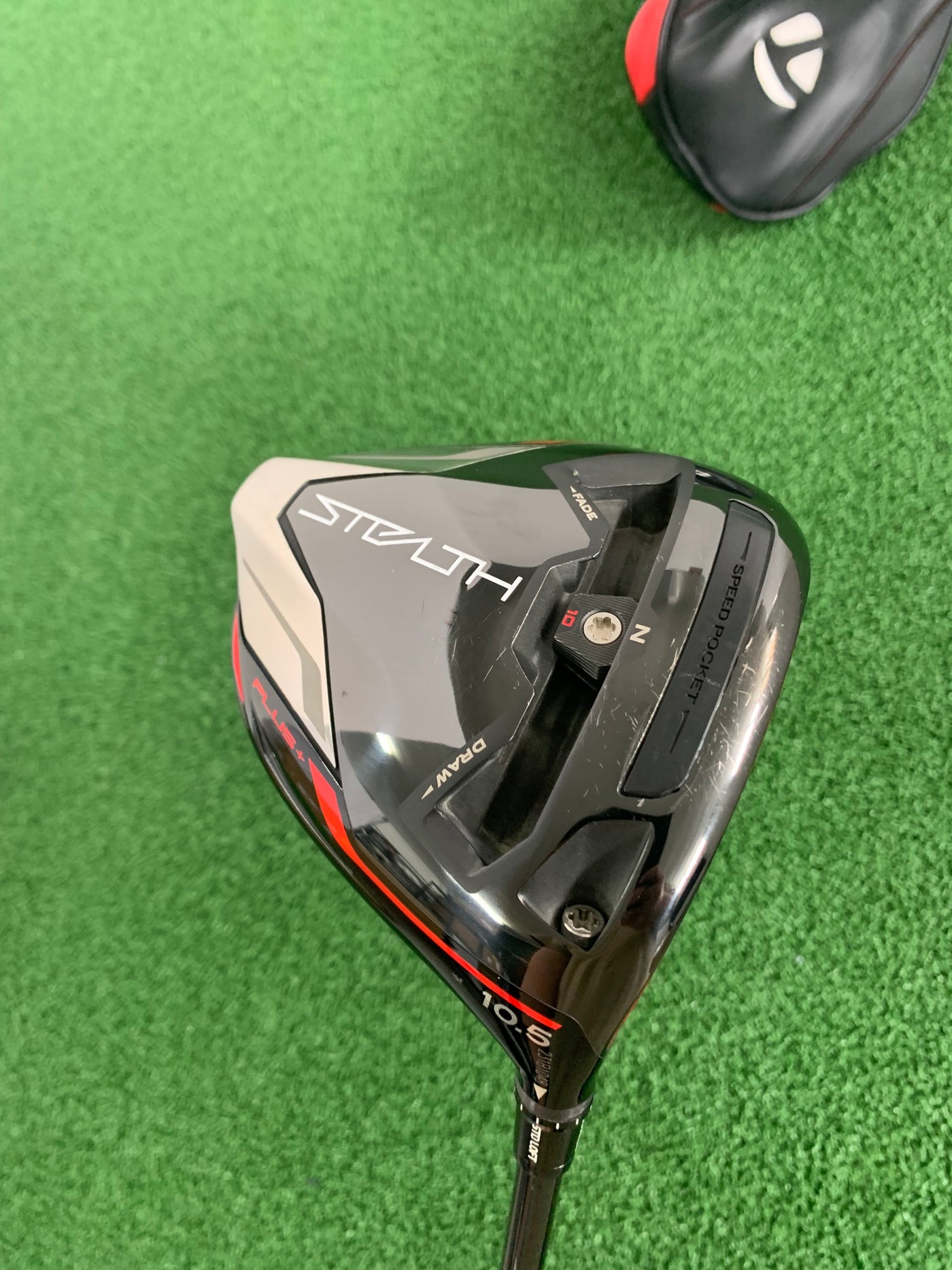 Taylormade Stealth Plus 10.5* (Stiff)