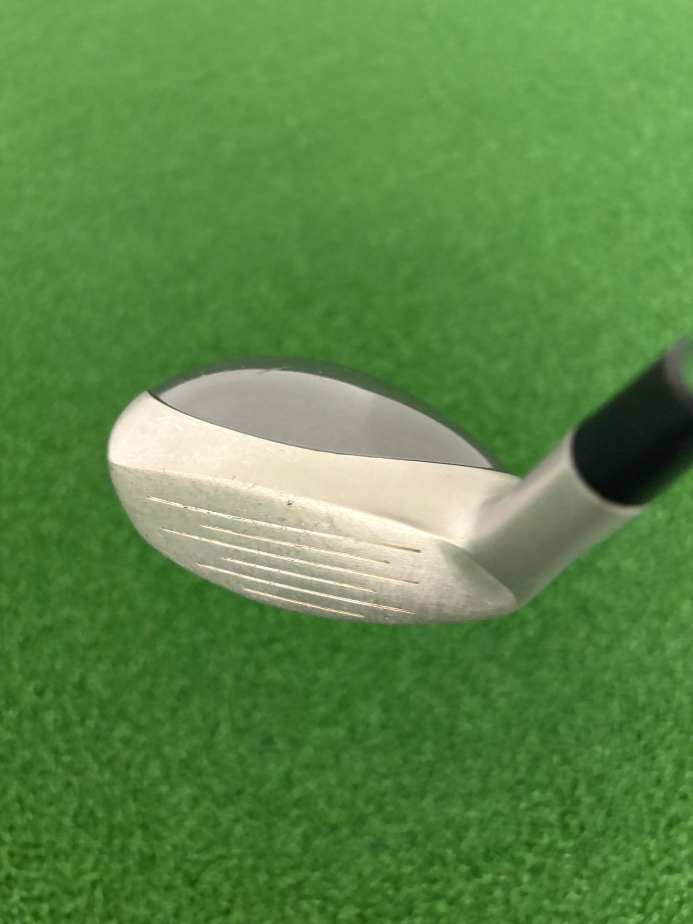 Taylormade Rescue Mid 19* 3 Hybrid (Regular)
