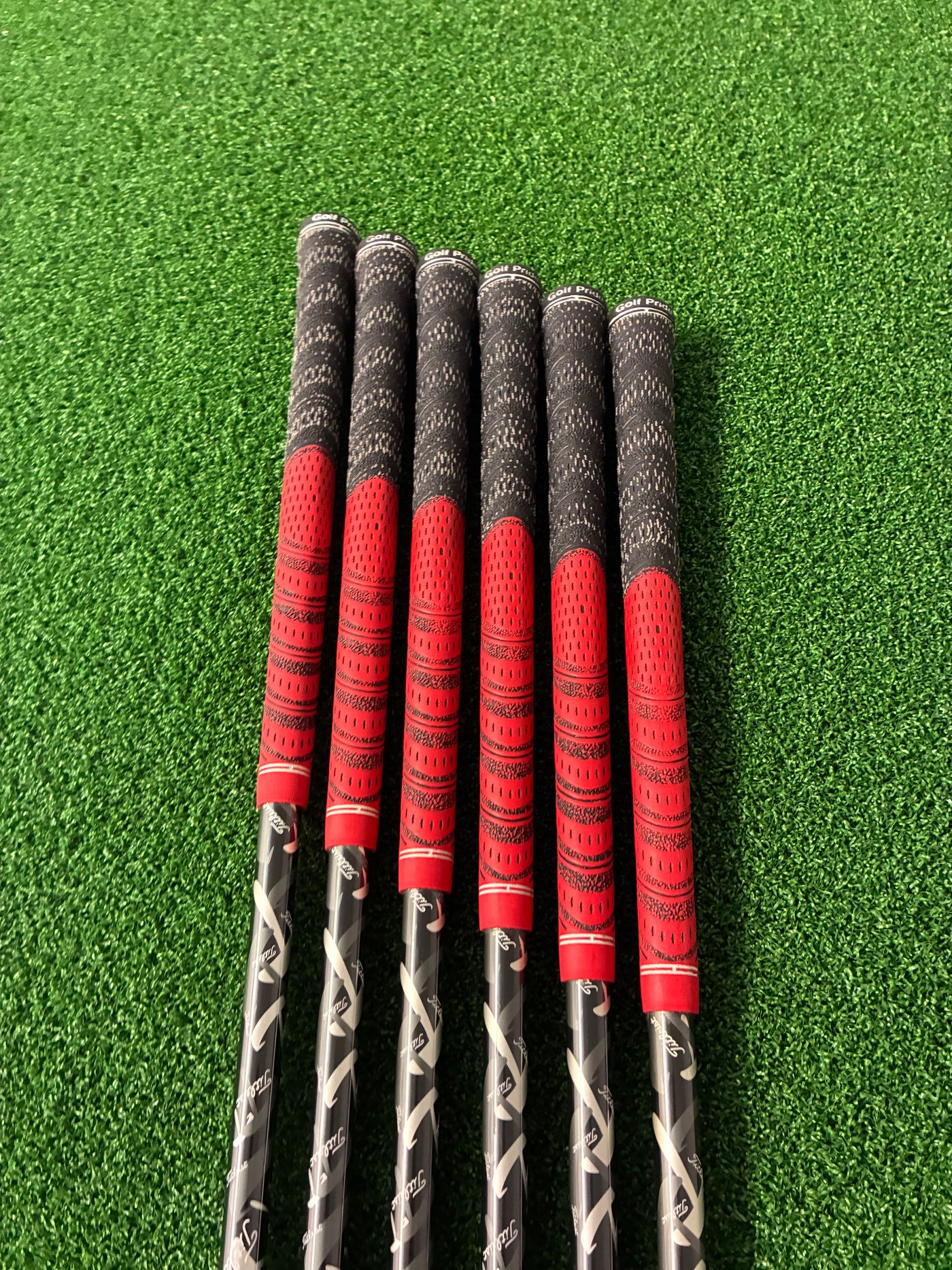 Titleist AP1 710 5-PW (Stiff)