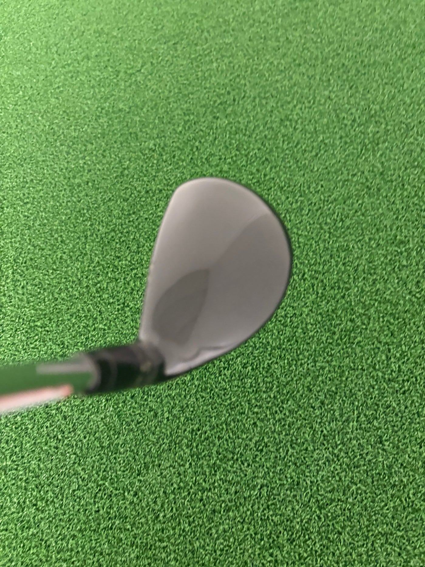 Titleist 915H 18* 2 Hybrid (Stiff)