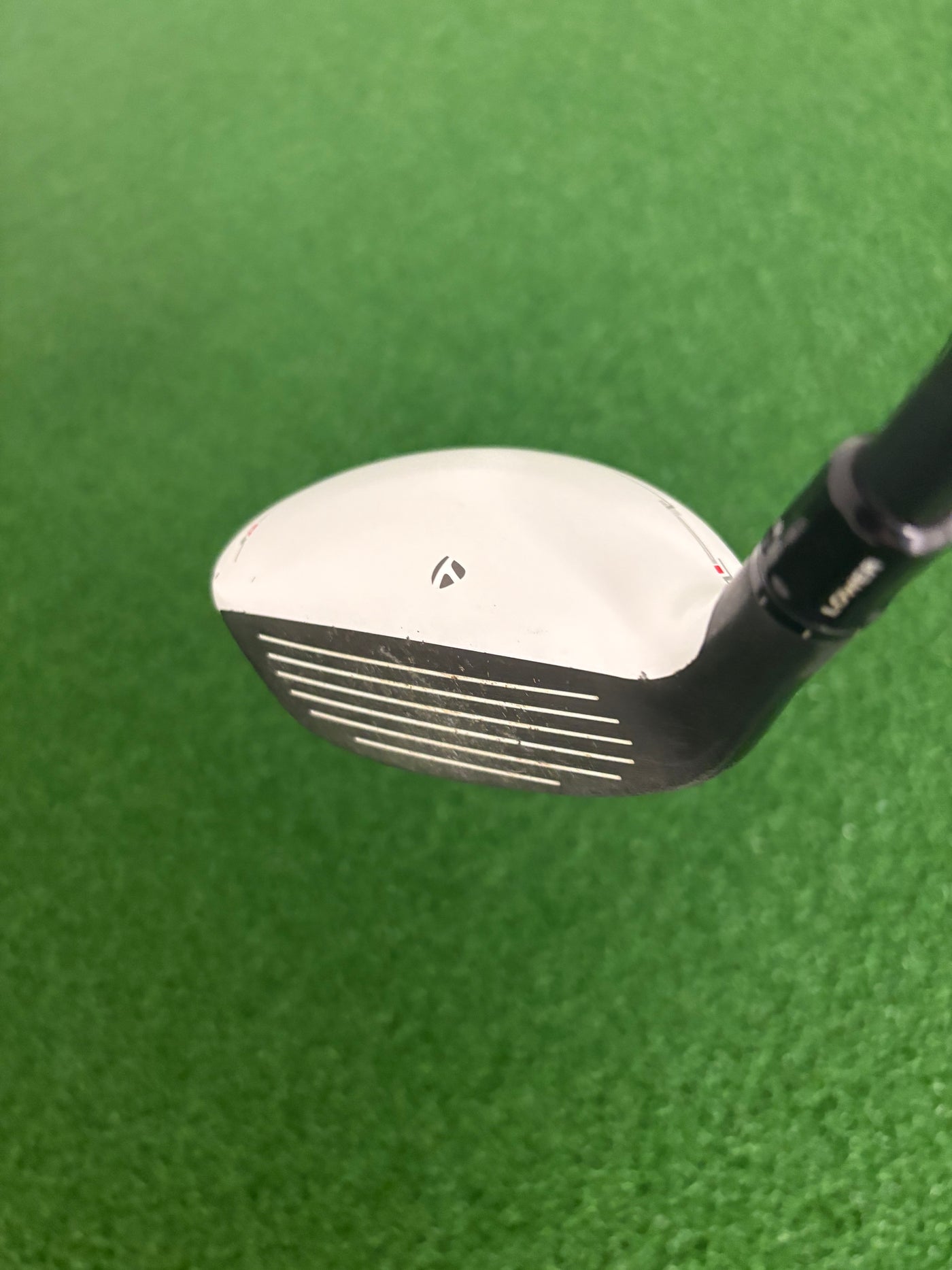 Taylormade Rescue 21* 4 Hybrid (Regular)