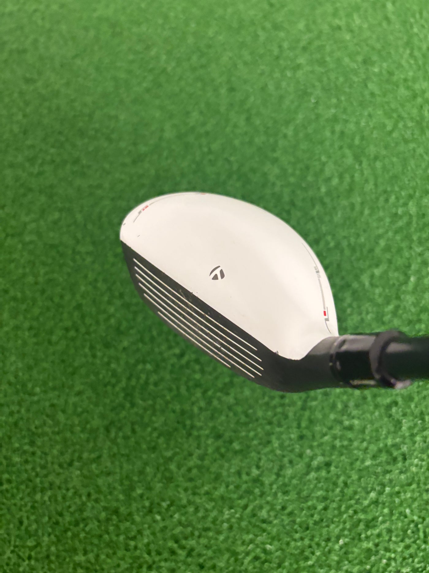Taylormade Rescue 21* 4 Hybrid (Regular)