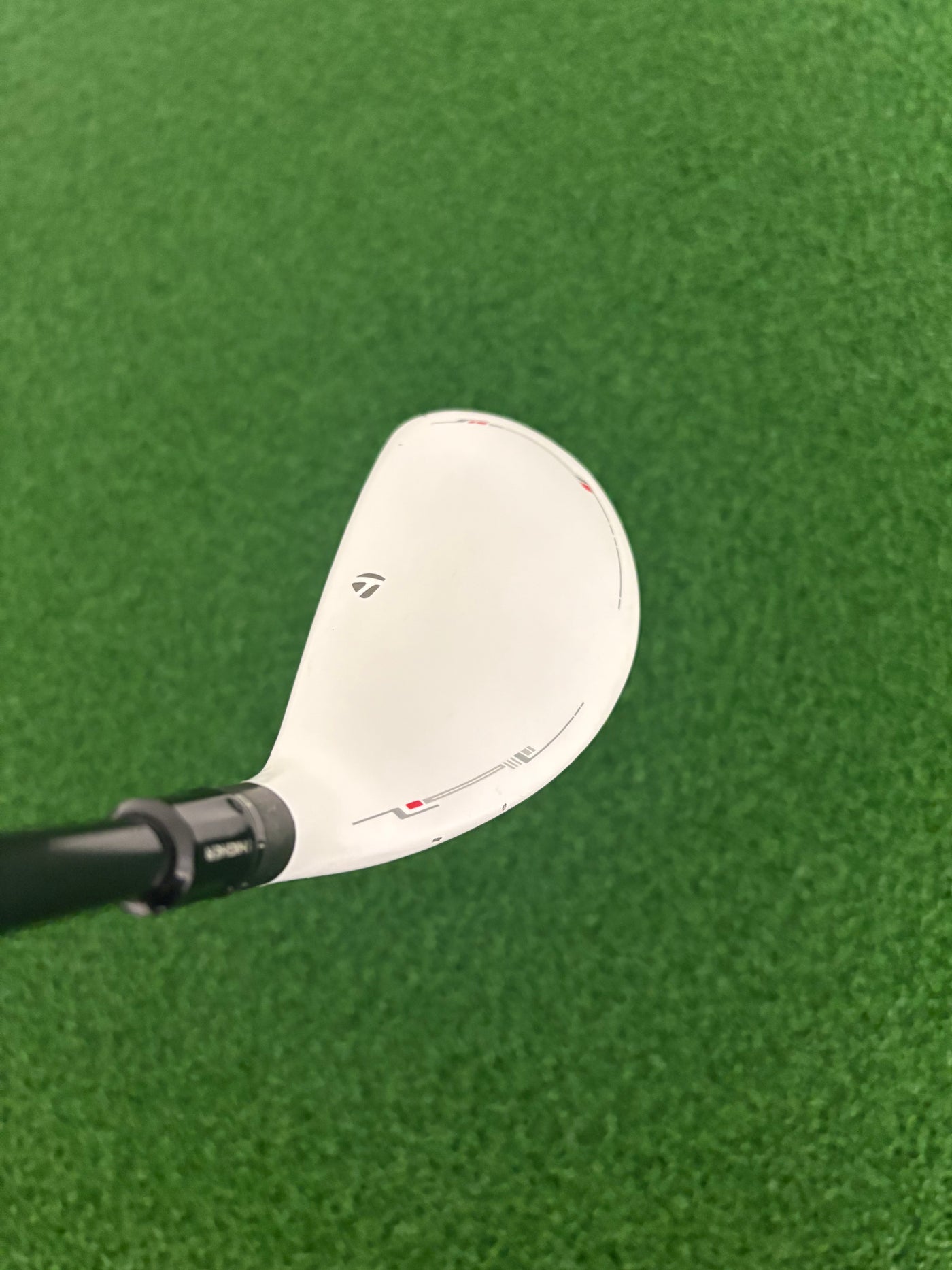 Taylormade Rescue 21* 4 Hybrid (Regular)