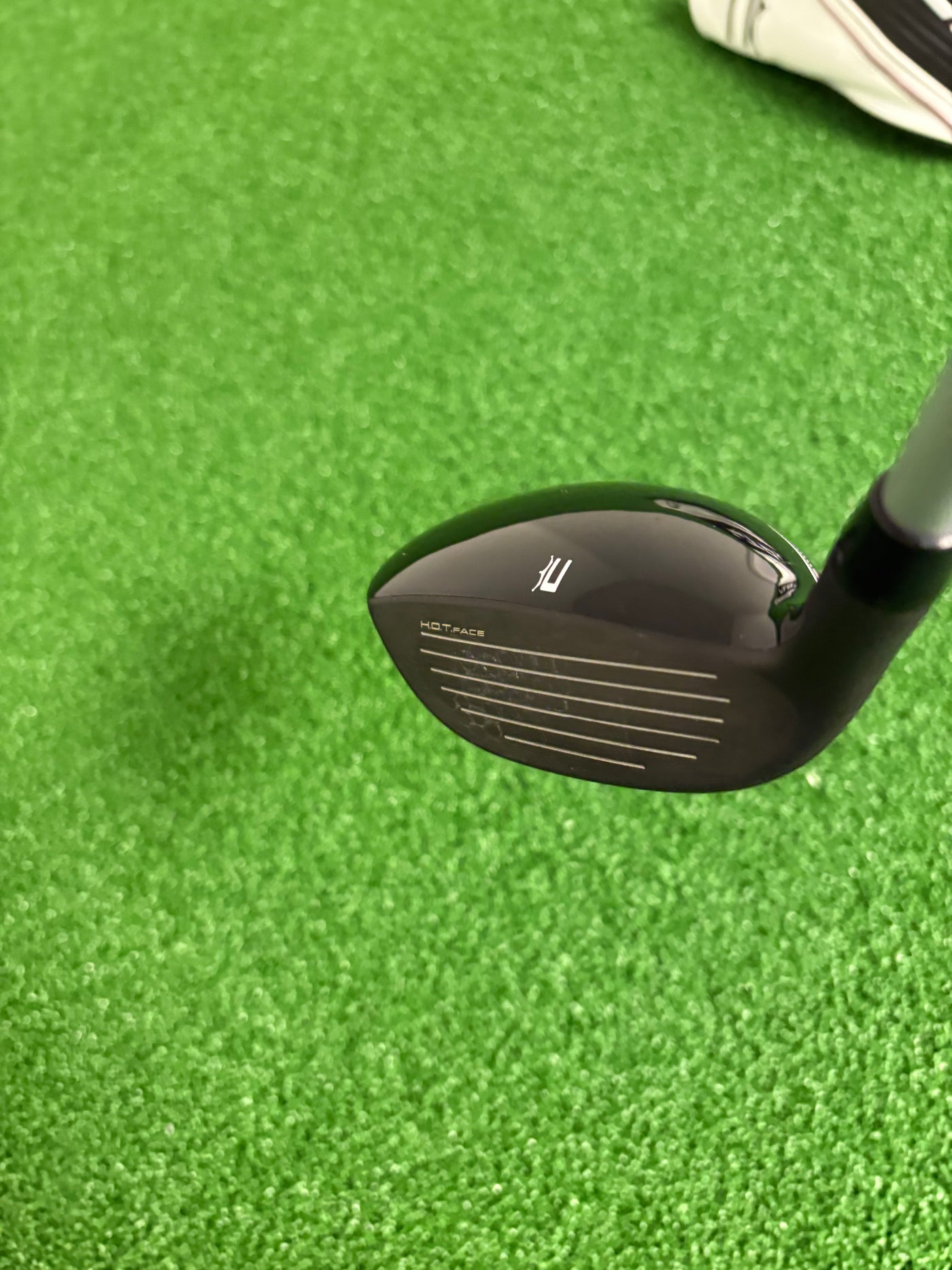 Cobra LTD X 28* 6 Hybrid (Ladies)
