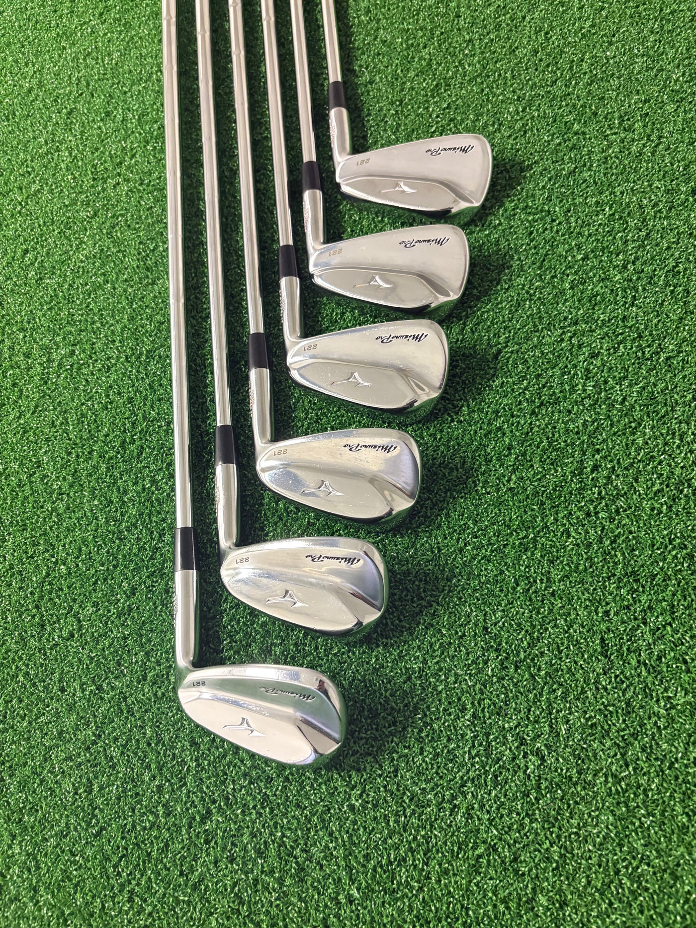 Mizuno Pro 221 5-PW (Stiff)