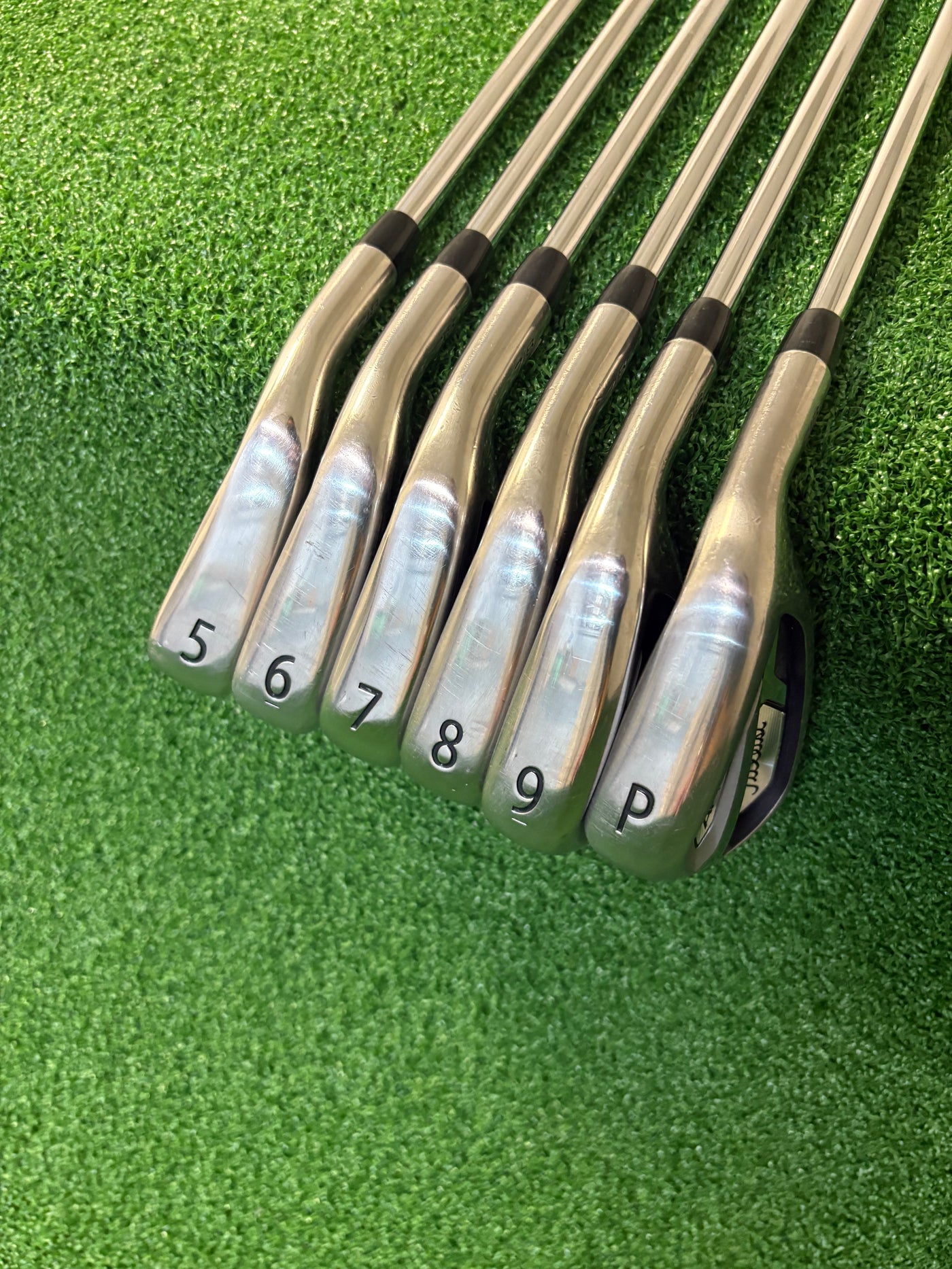 Titleist AP1 718 5-PW (Stiff)