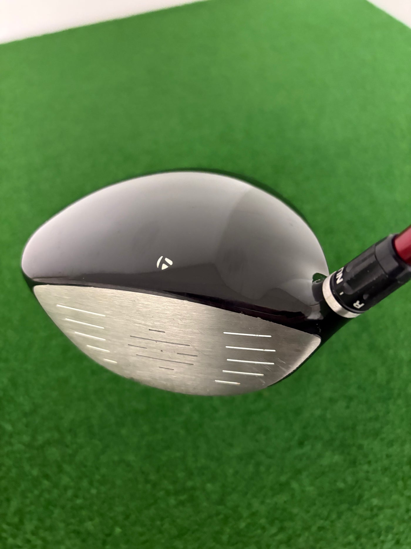 Taylormade R9 9.5* (Stiff)