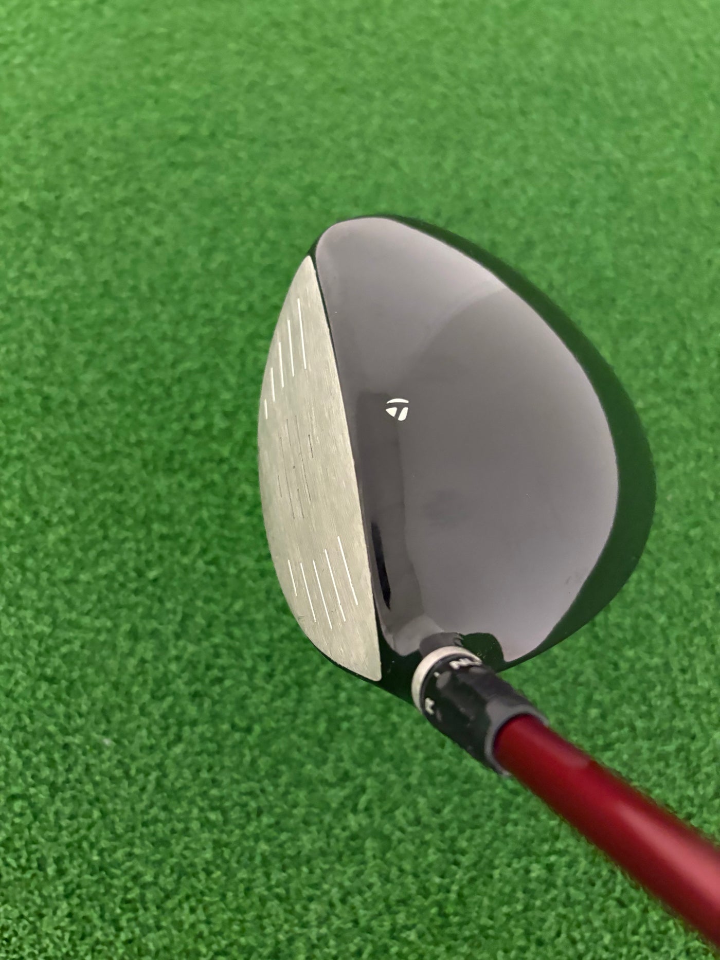 Taylormade R9 9.5* (Stiff)