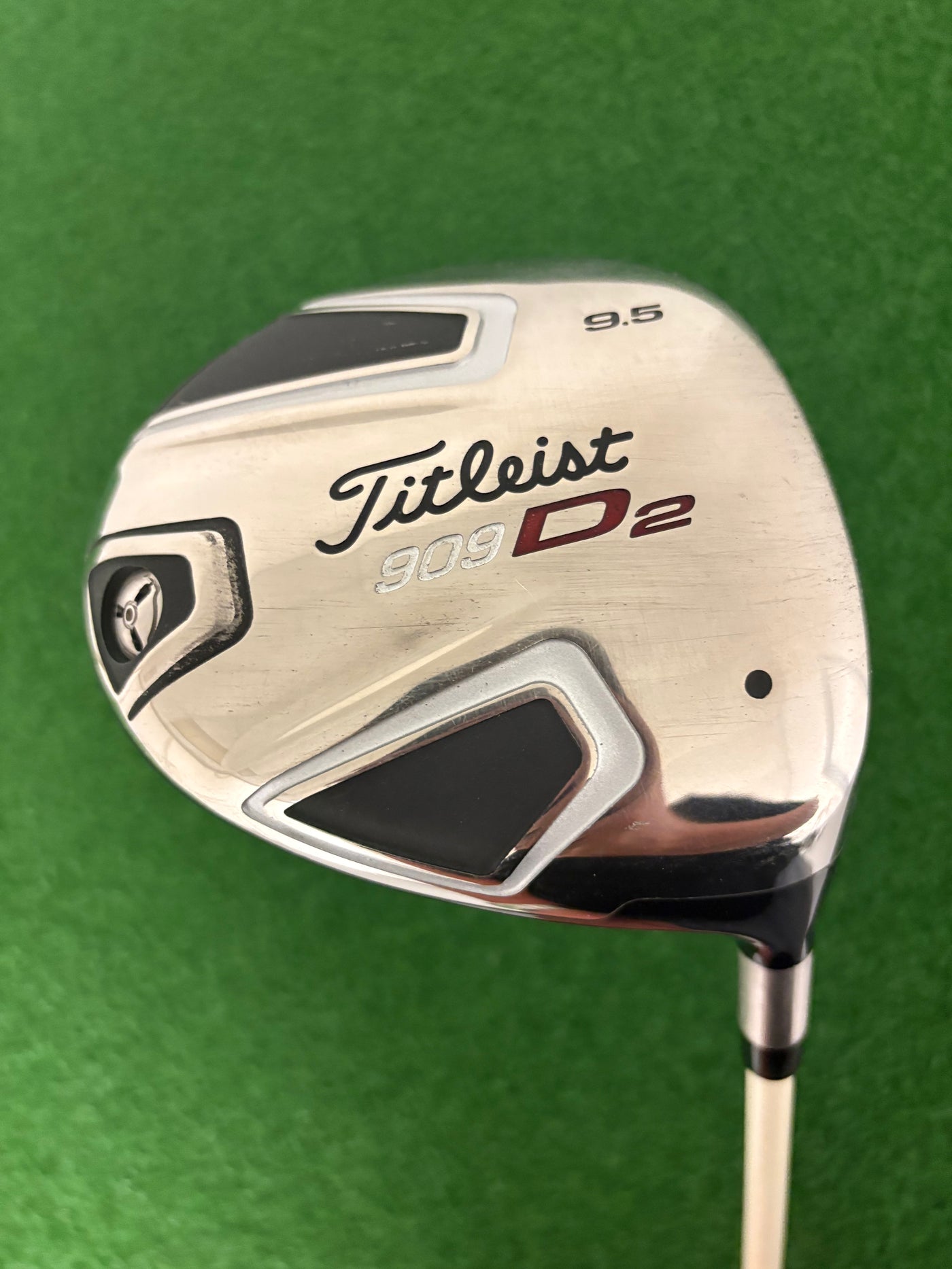 Titleist 909D2 9.5* (Stiff)