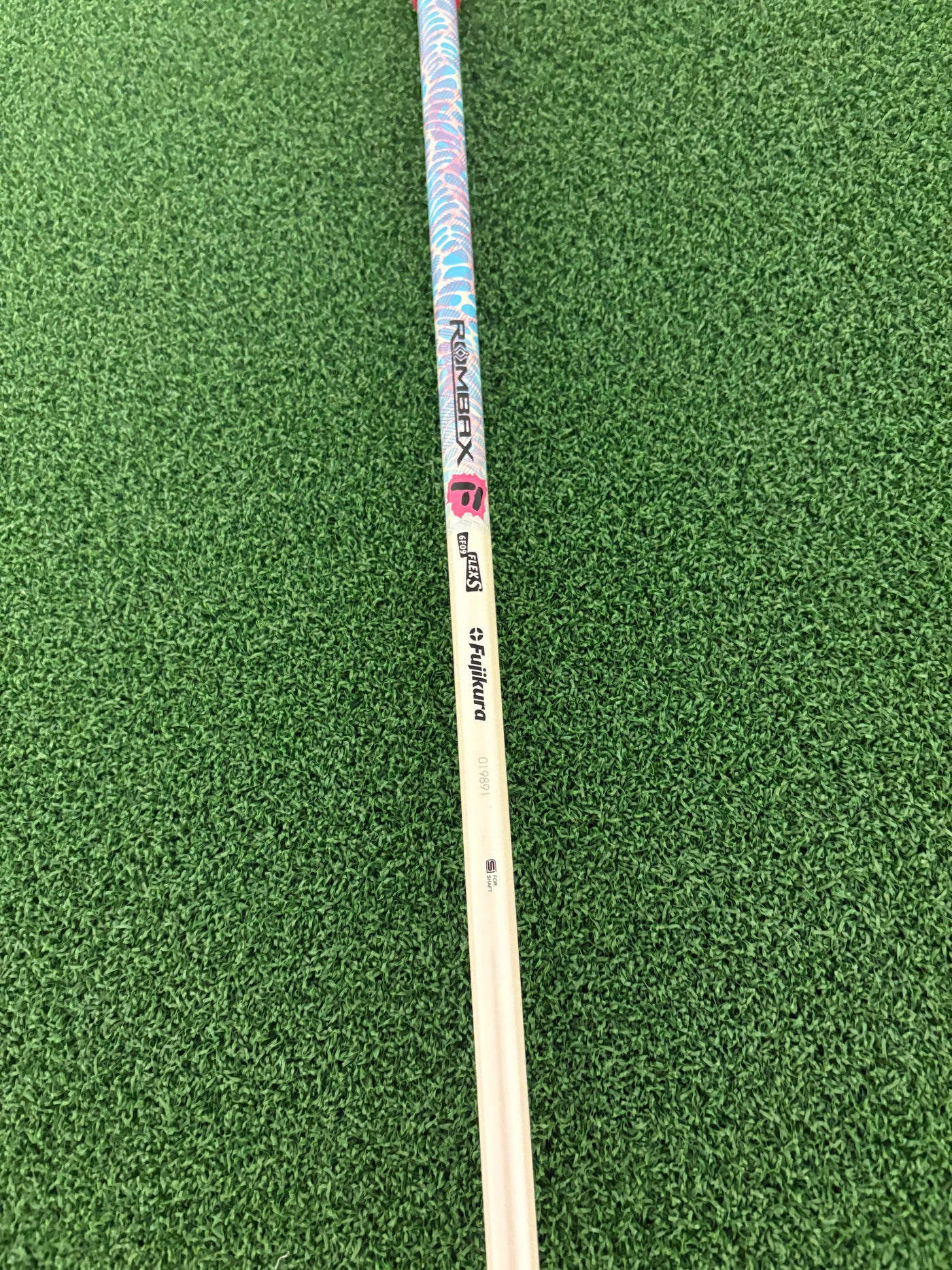 Titleist 909D2 9.5* (Stiff)