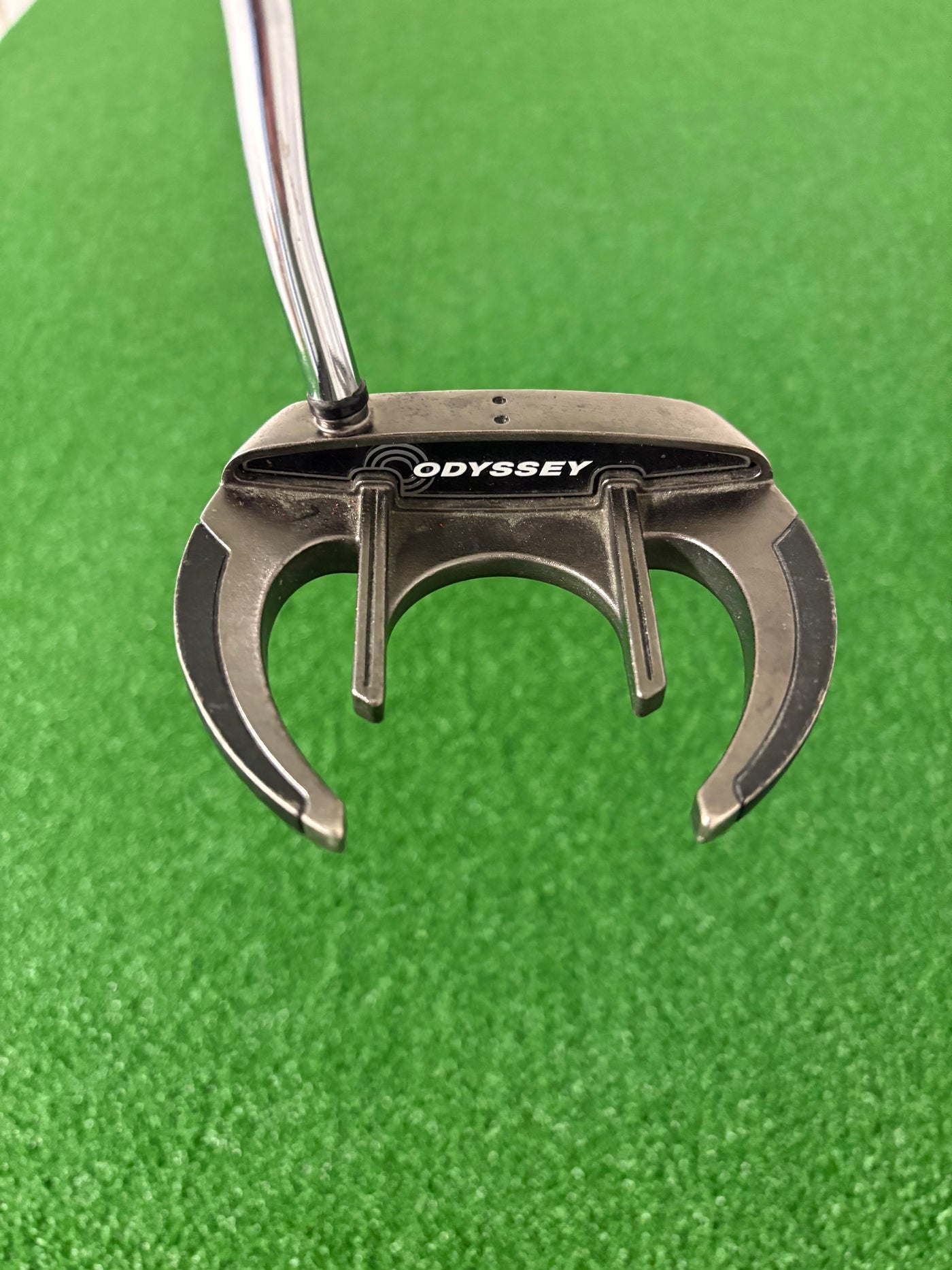 Odyssey White Ice Sabertooth (33")