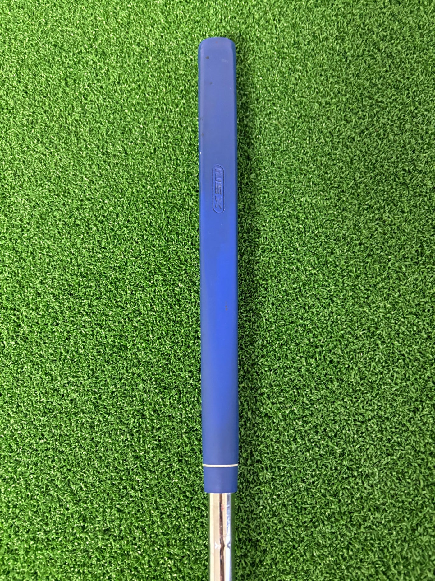 Odyssey White Ice Sabertooth (33")