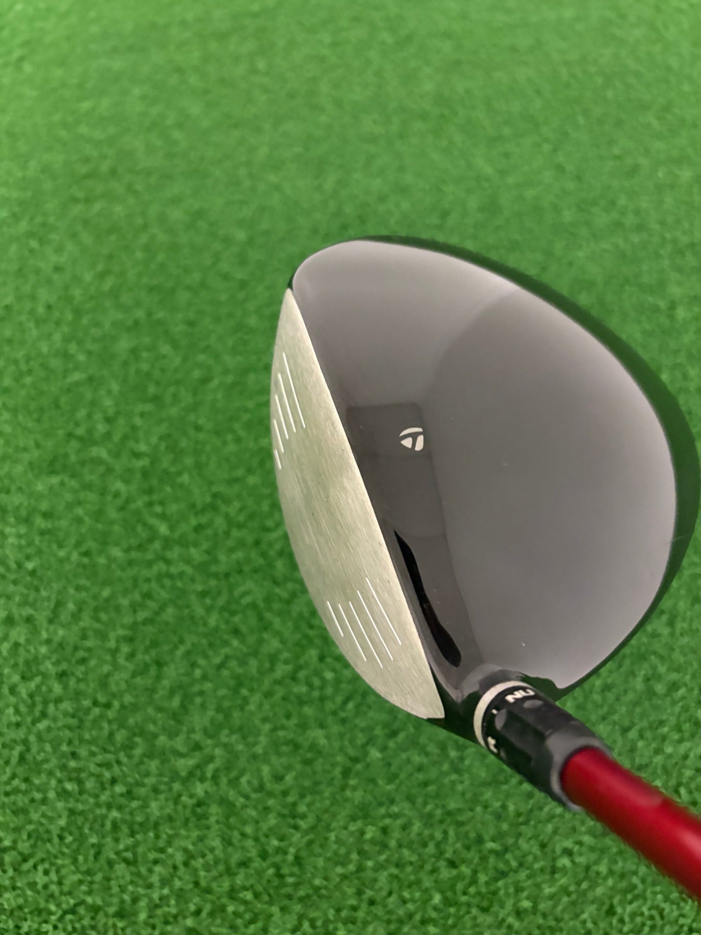 Taylormade R9 Max 9.5* (Stiff)