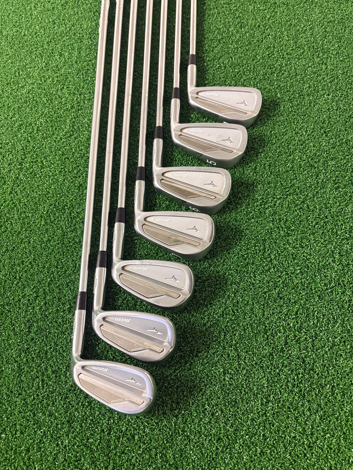 Mizuno MP-18 4-PW (Stiff)