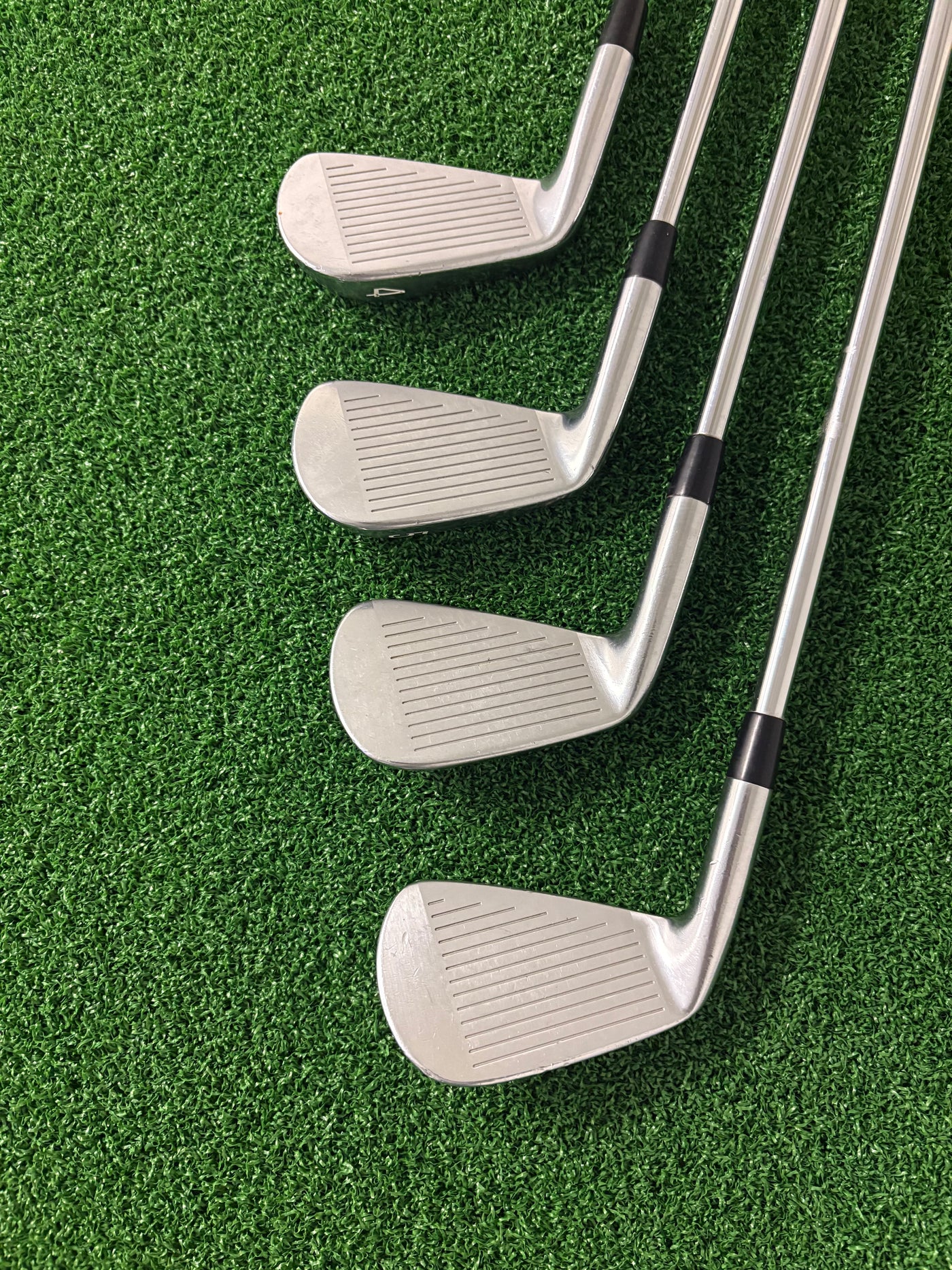 Mizuno MP-18 4-PW (Stiff)