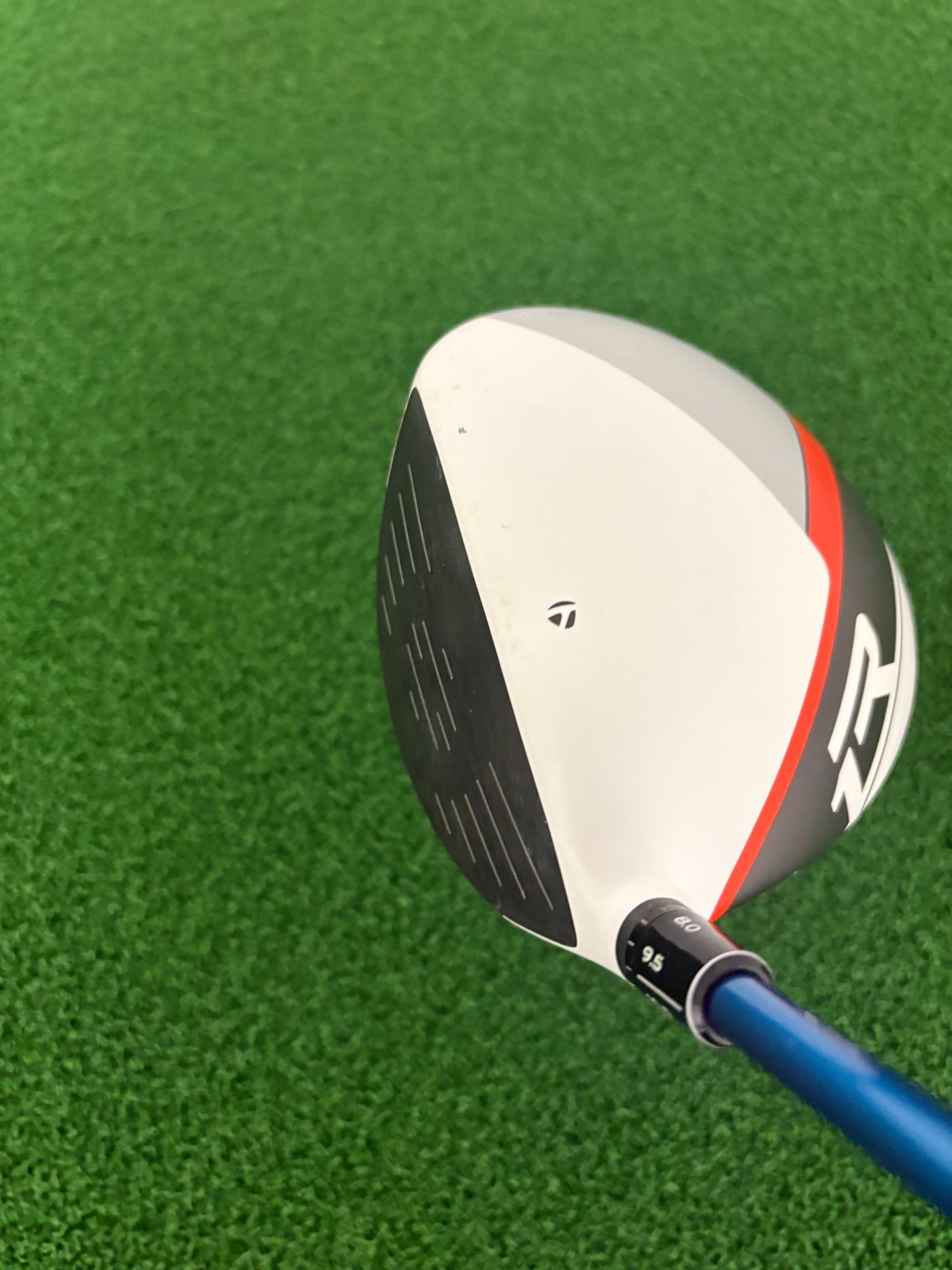 Taylormade R1 1 Wood (Stiff)