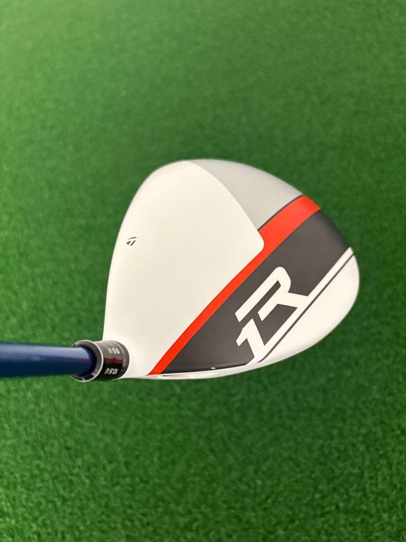 Taylormade R1 1 Wood (Stiff)