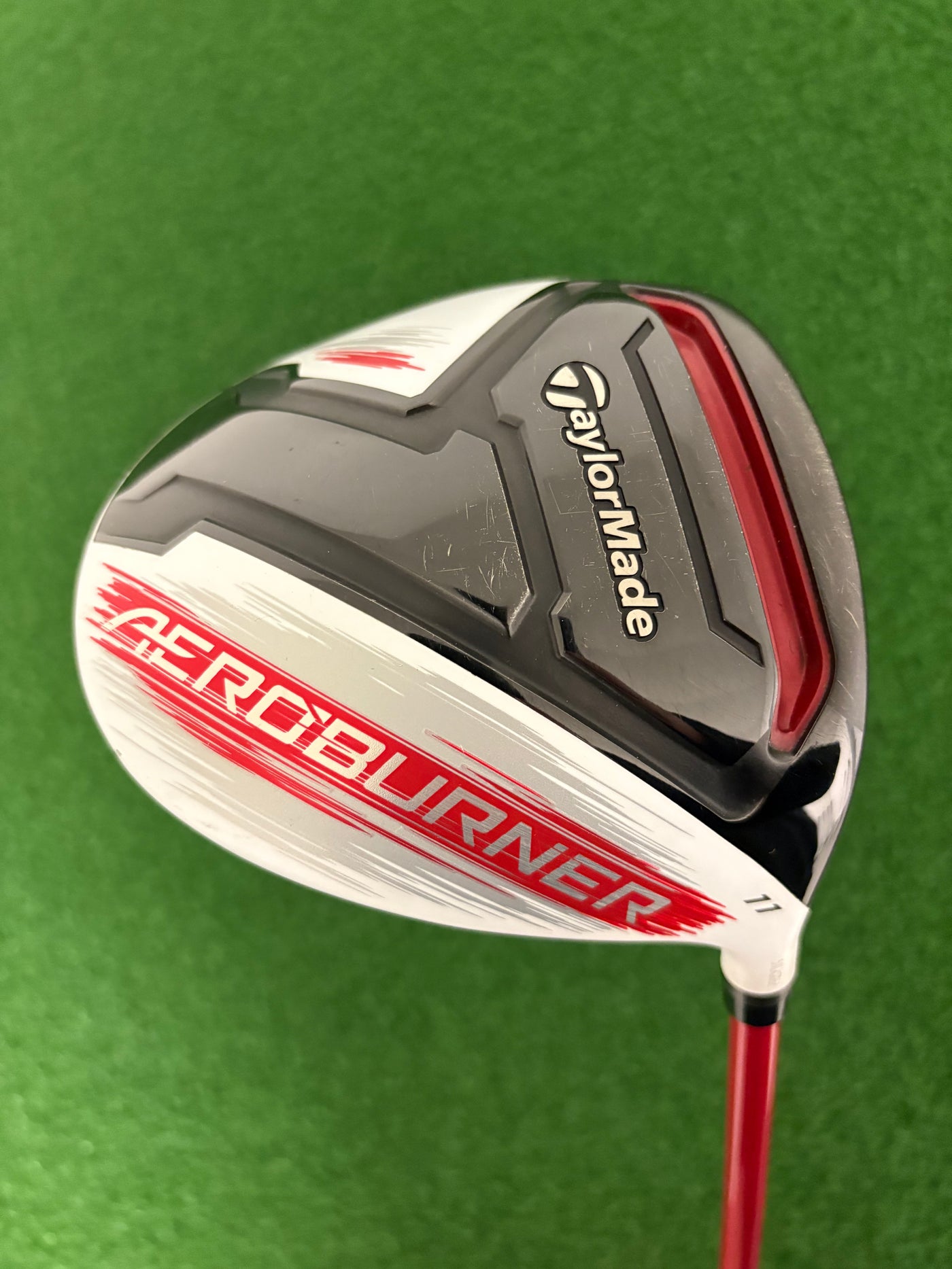 Taylormade AeroBurner 11* (Stiff/Regular)