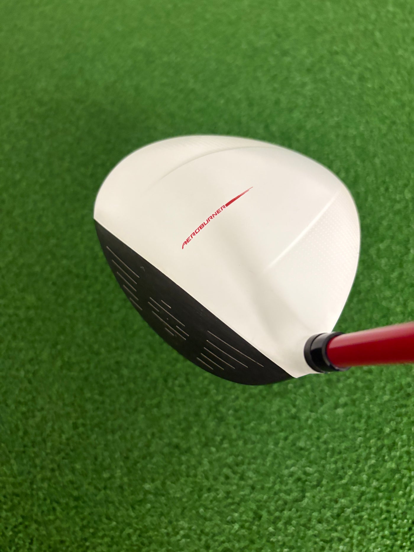 Taylormade AeroBurner 11* (Stiff/Regular)