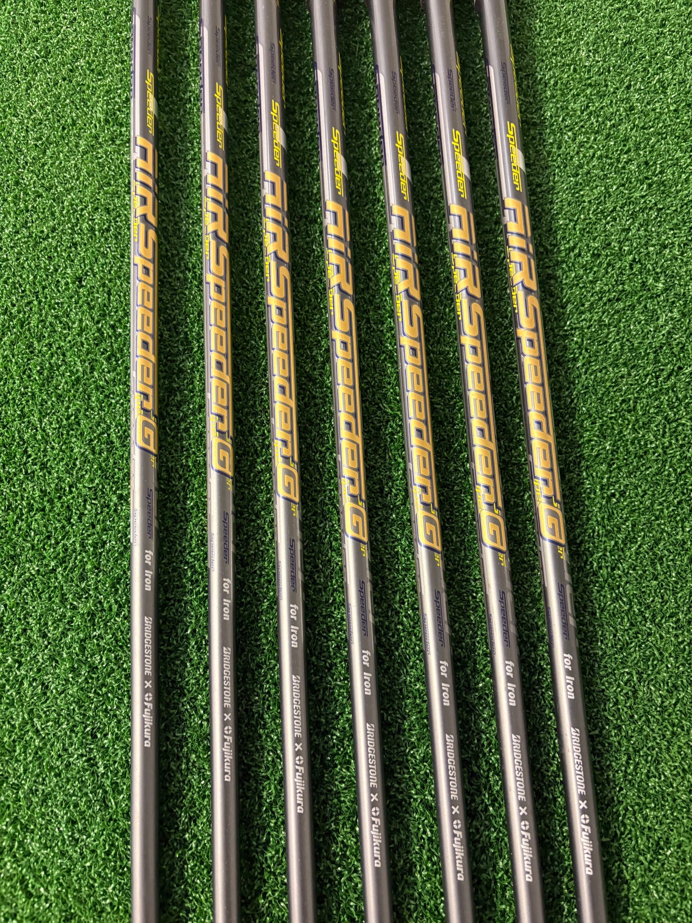 Bridgestone JGR HF1 7-PW + AW + SW (Regular)