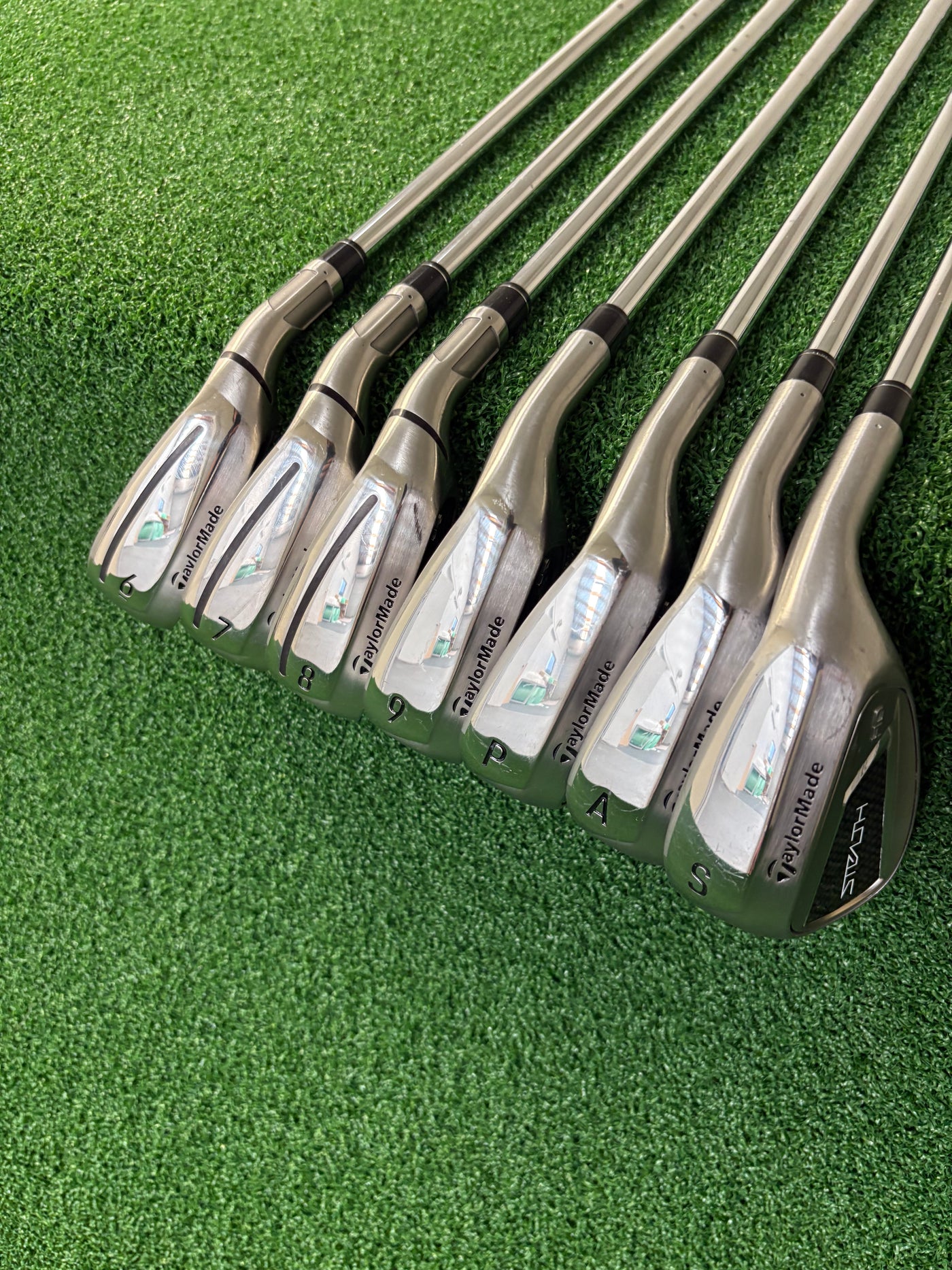Taylormade Stealth HD 6-PW + AW + SW (Stiff)