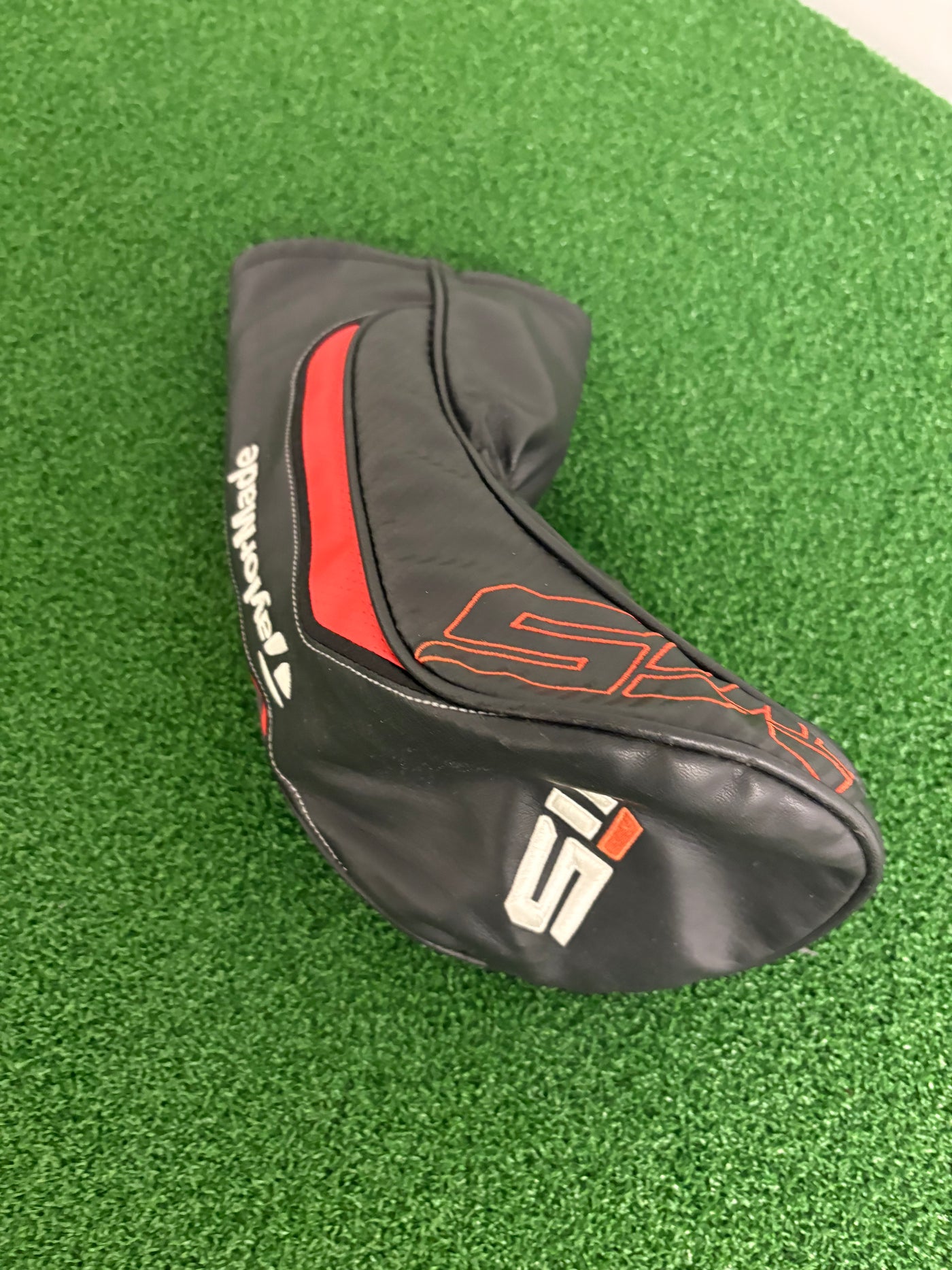Taylormade M5 9.0* (Stiff)