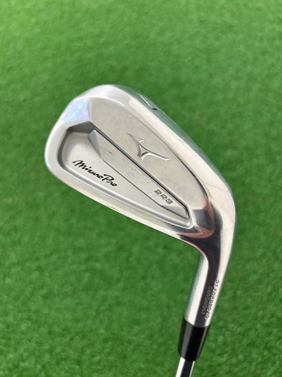 Mizuno Pro 223 5-PW (Stiff)