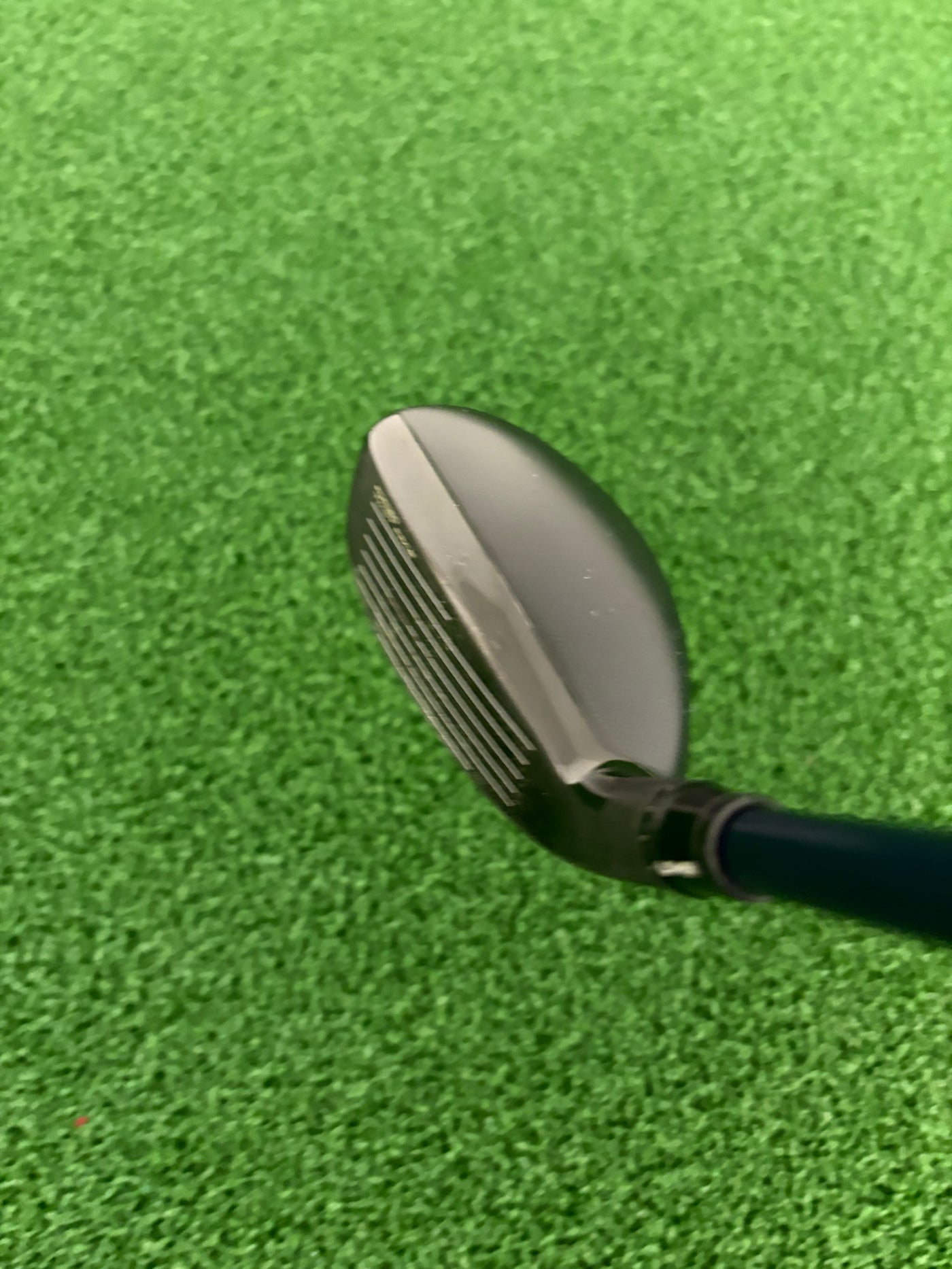 Taylormade Sim 2 Rescue 17* 2 Hybrid (Stiff)