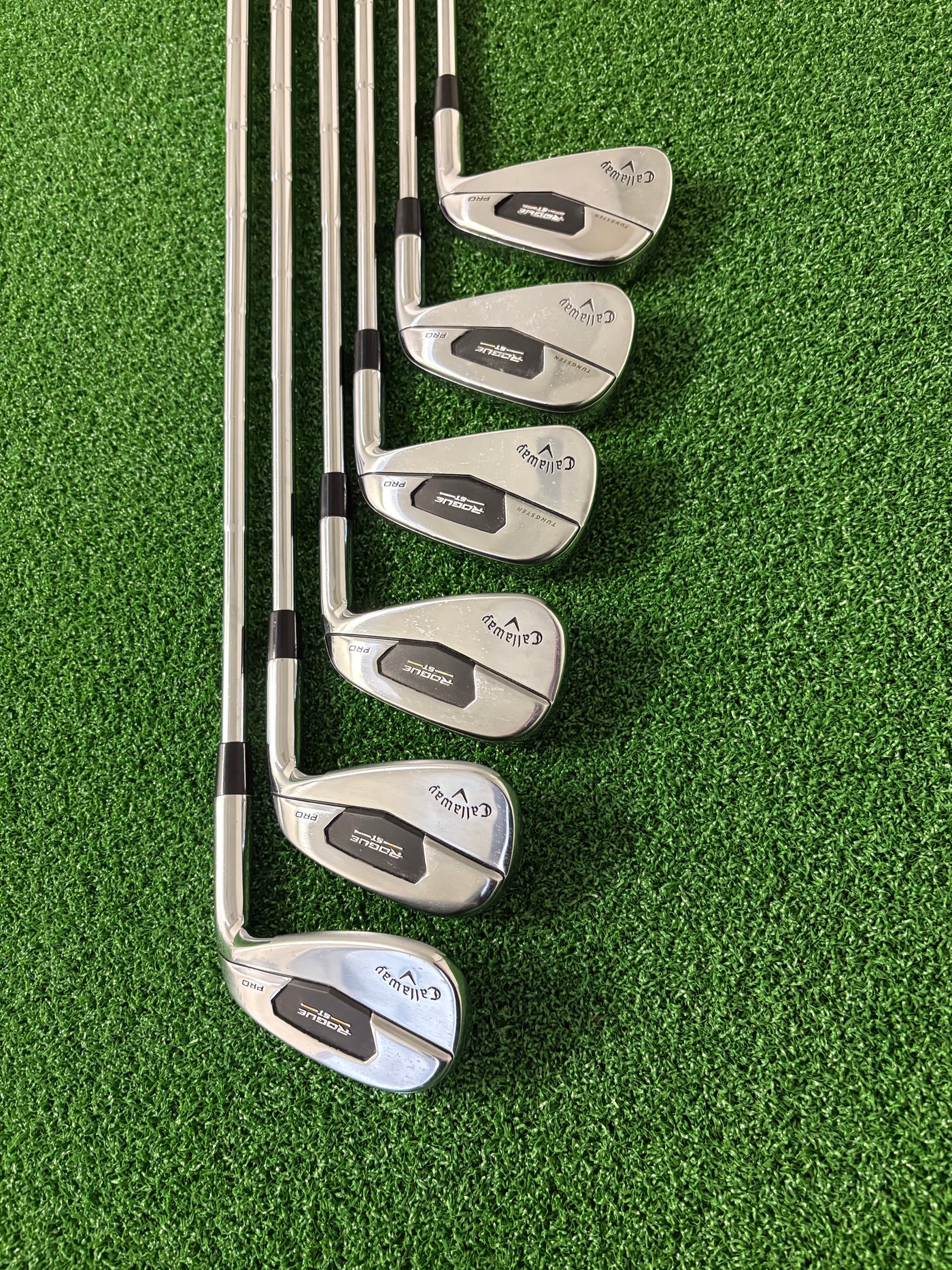 Callaway Rogue ST Pro 5-PW (Stiff)