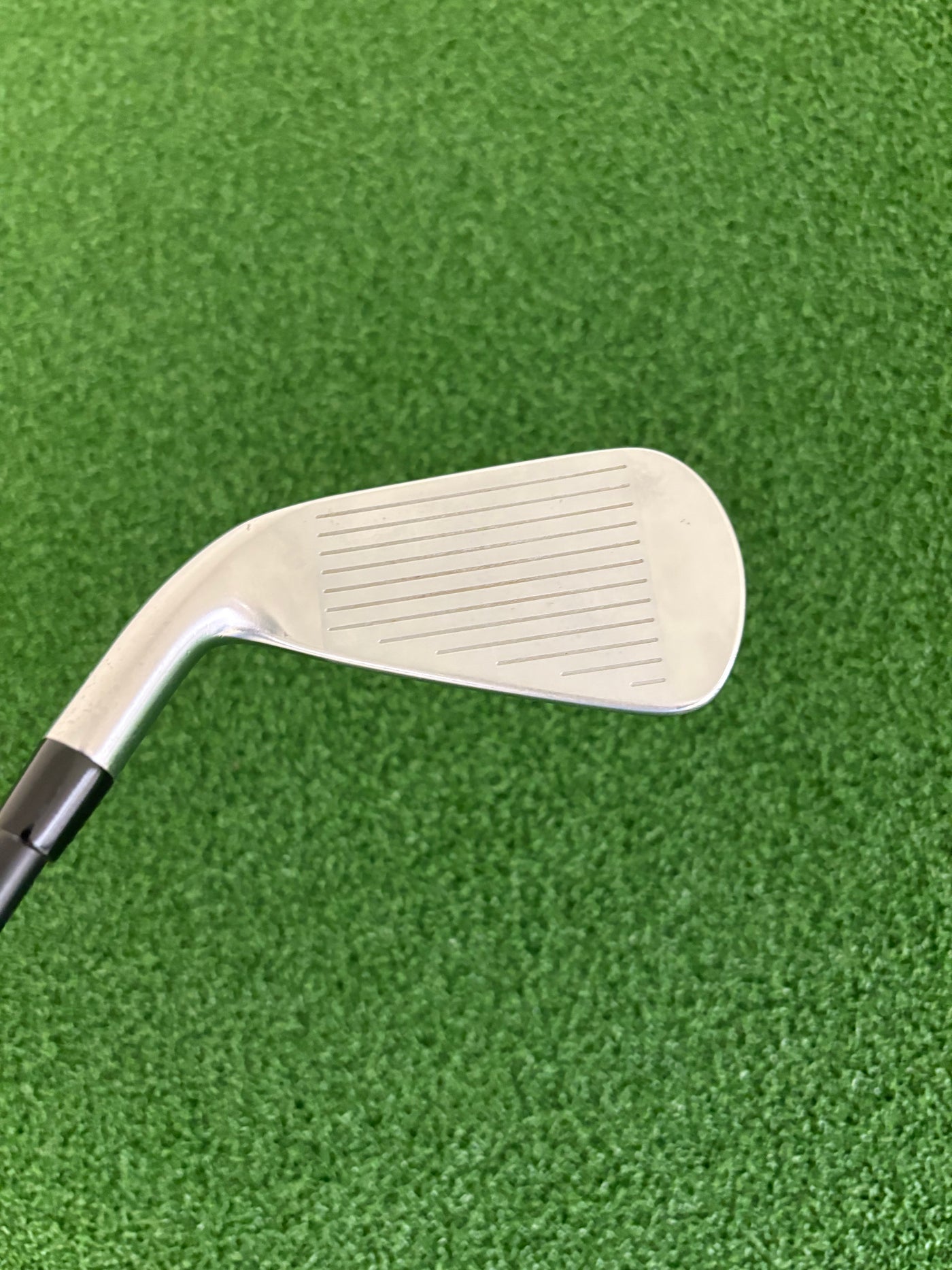 Titleist U510 22* 4 Utility Iron (Stiff)