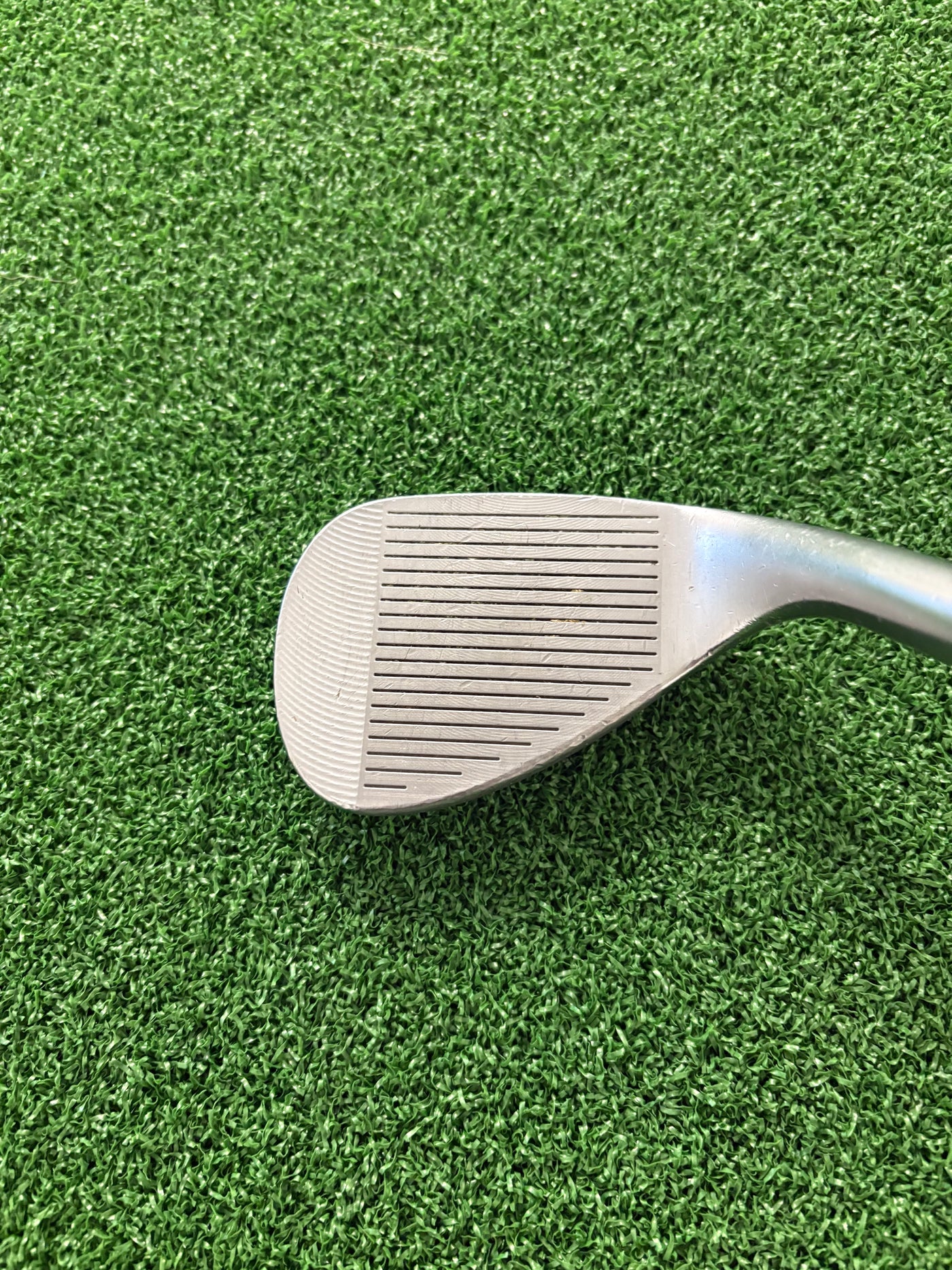 Cleveland RTX-6 Zip-Core Mid Grind 56* L/H