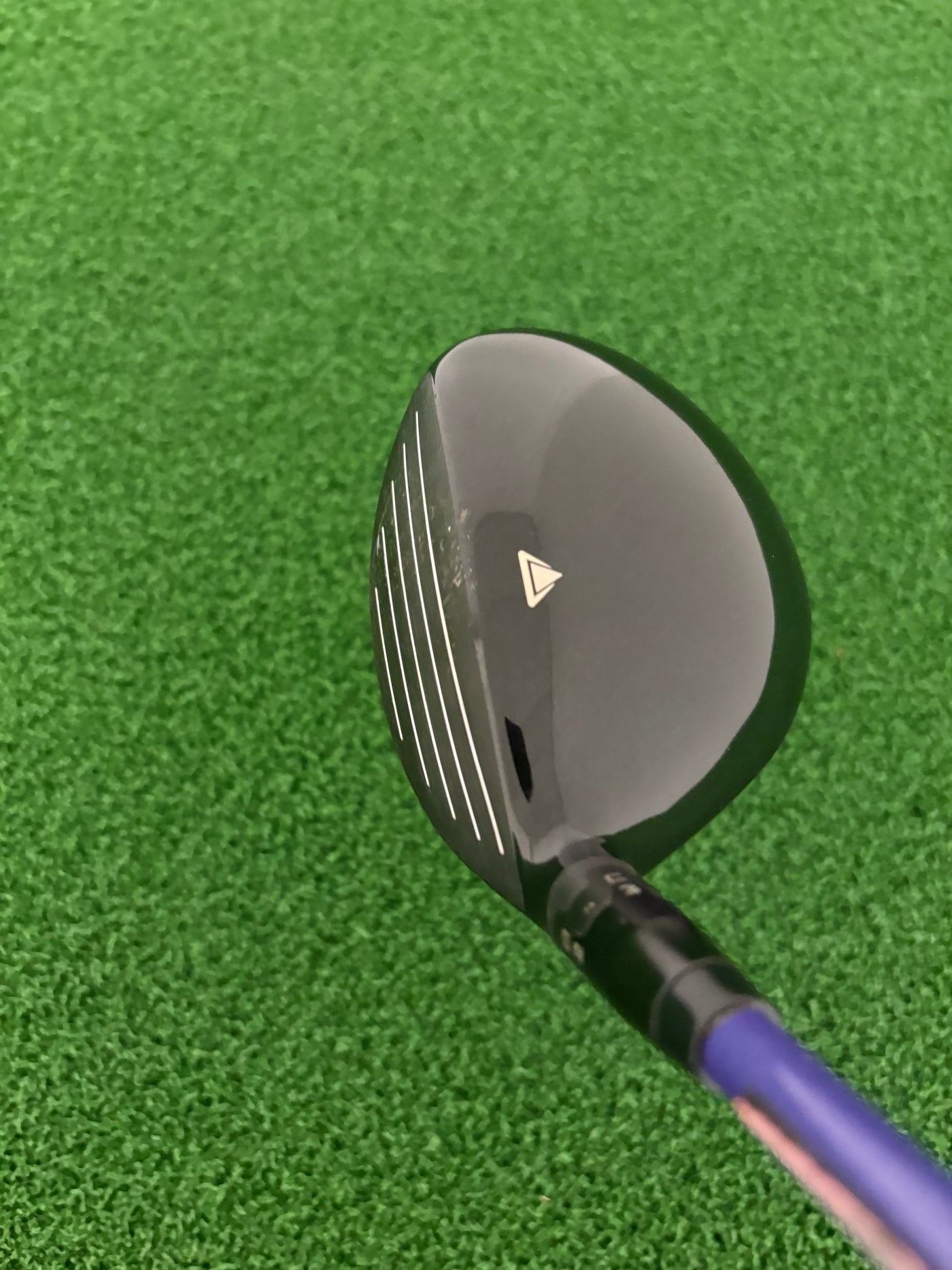 Titleist 915F 18* 5 Wood (Stiff)