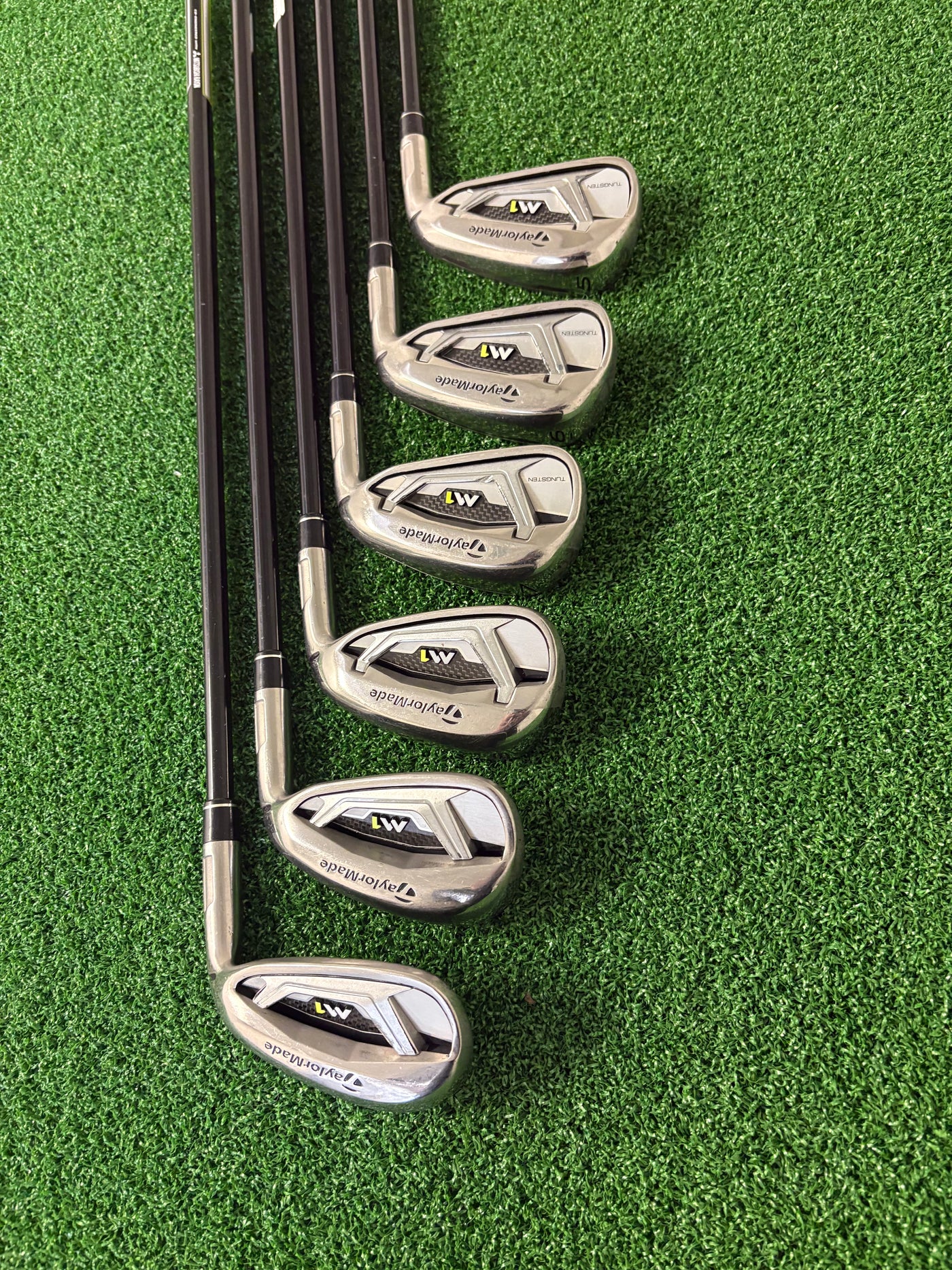 Taylormade M1 (2017) 5-PW (Regular)