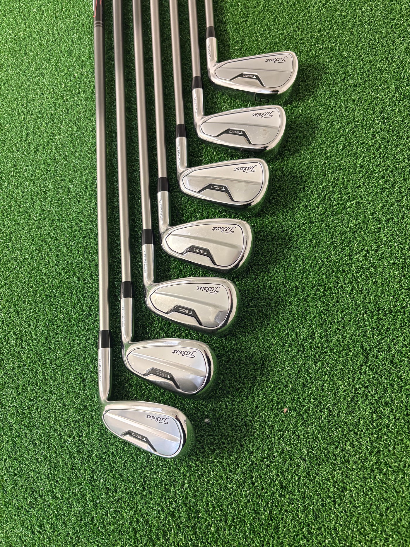Titleist T200 (2021) 5-PW + 48* (Regular)
