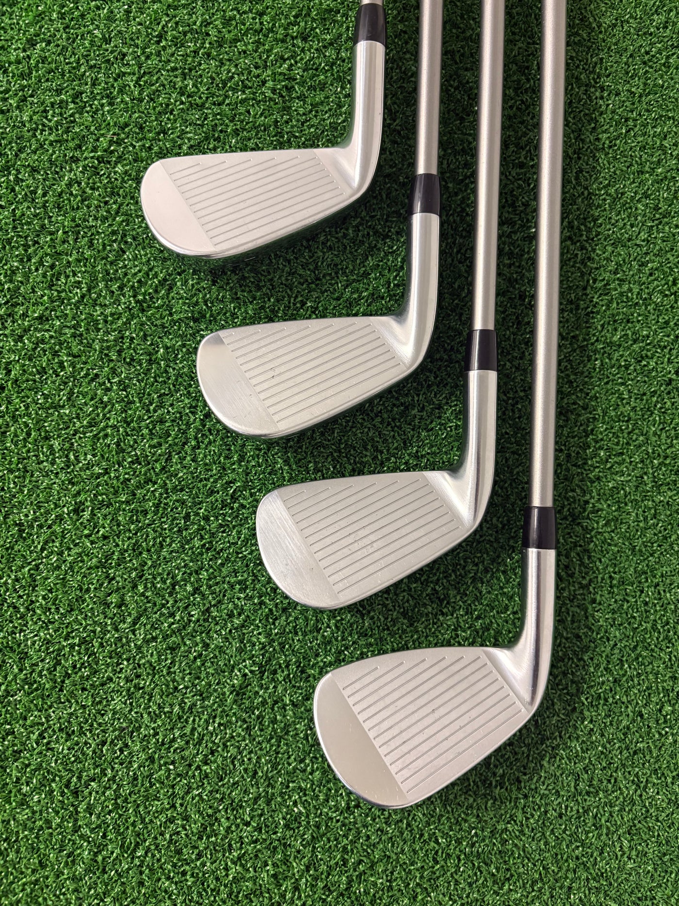 Titleist T200 (2021) 5-PW + 48* (Regular)