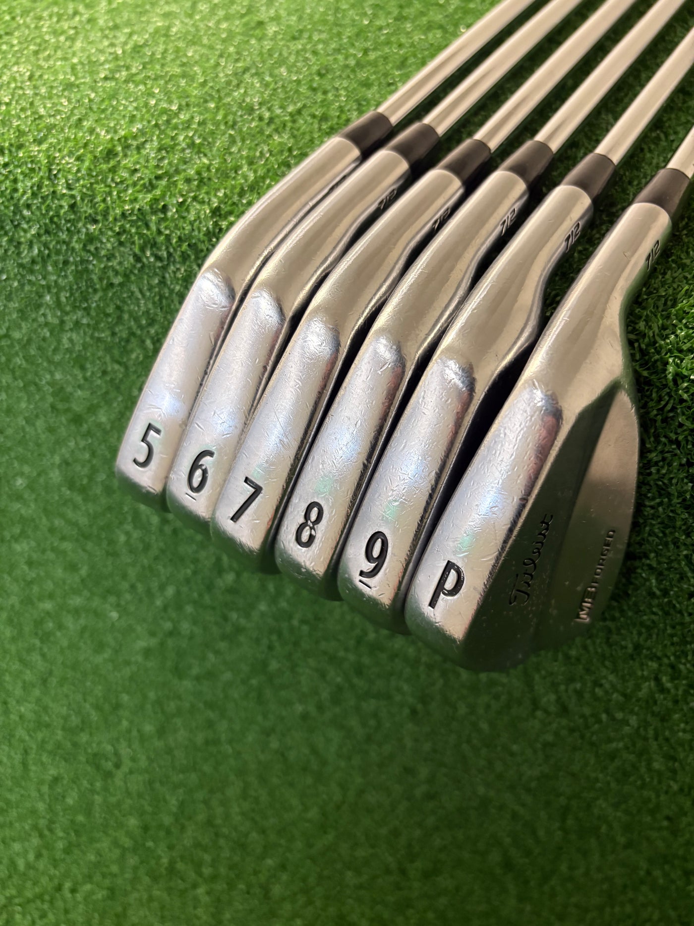 Titleist 712MB 5-PW (Stiff)