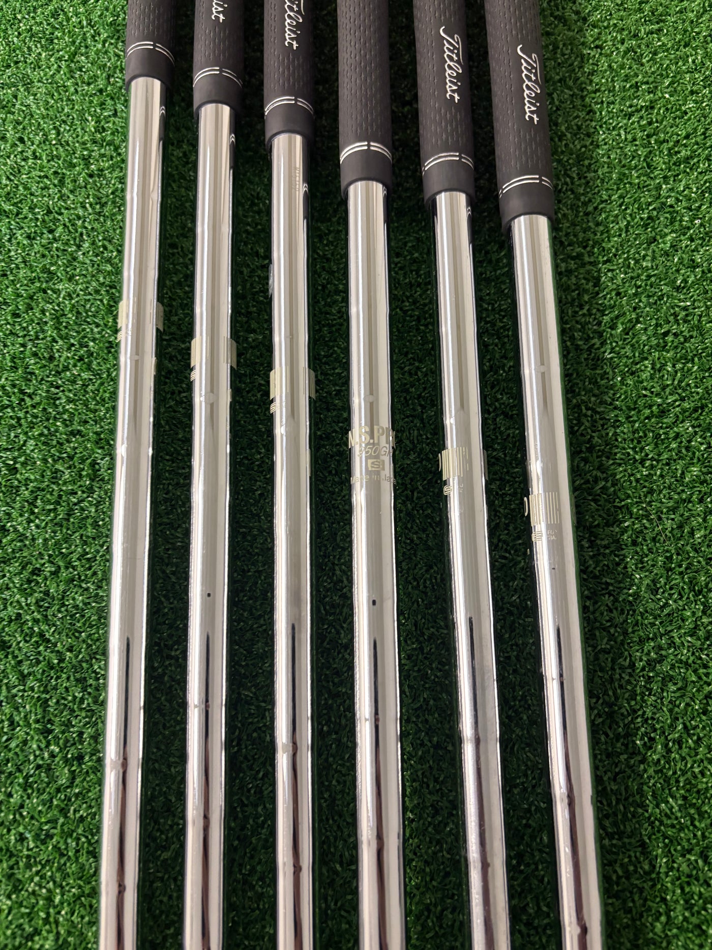 Titleist AP1 714 5-PW (Stiff)
