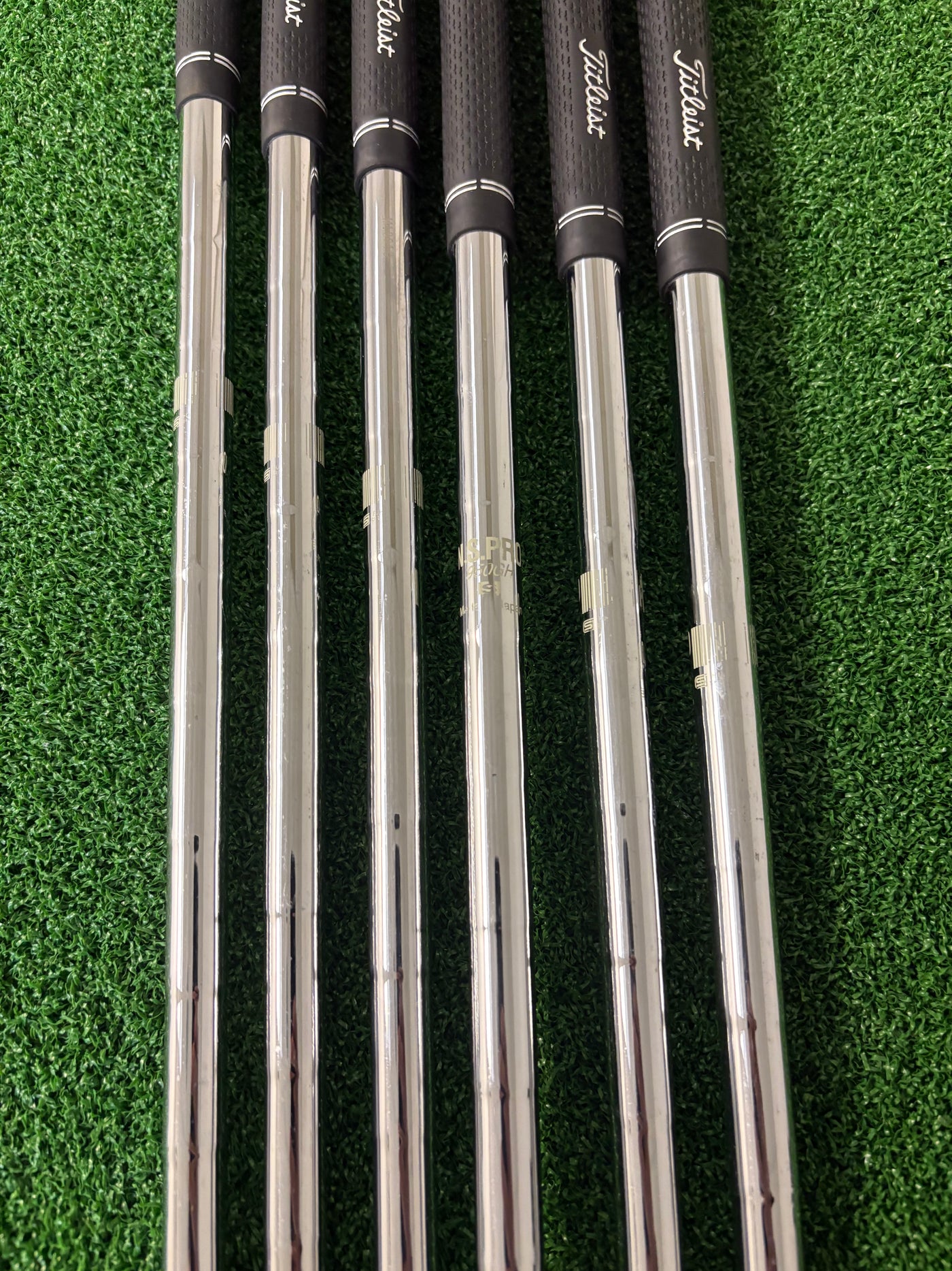 Titleist 712CB 5-PW (Stiff)
